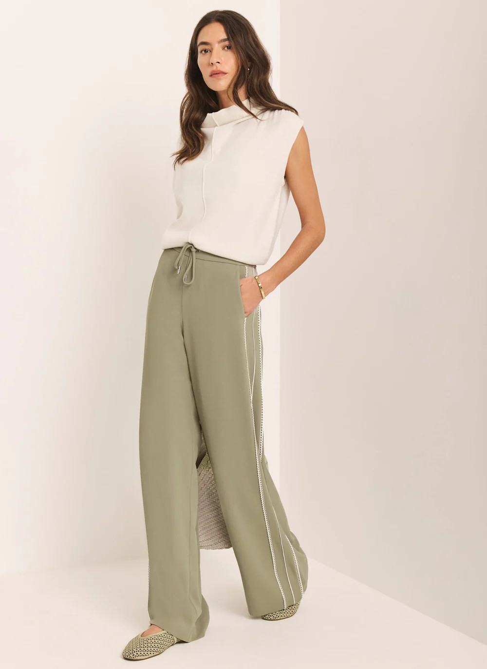 Khaki Scallop Side Stripe Wide Trousers | Mint Velvet