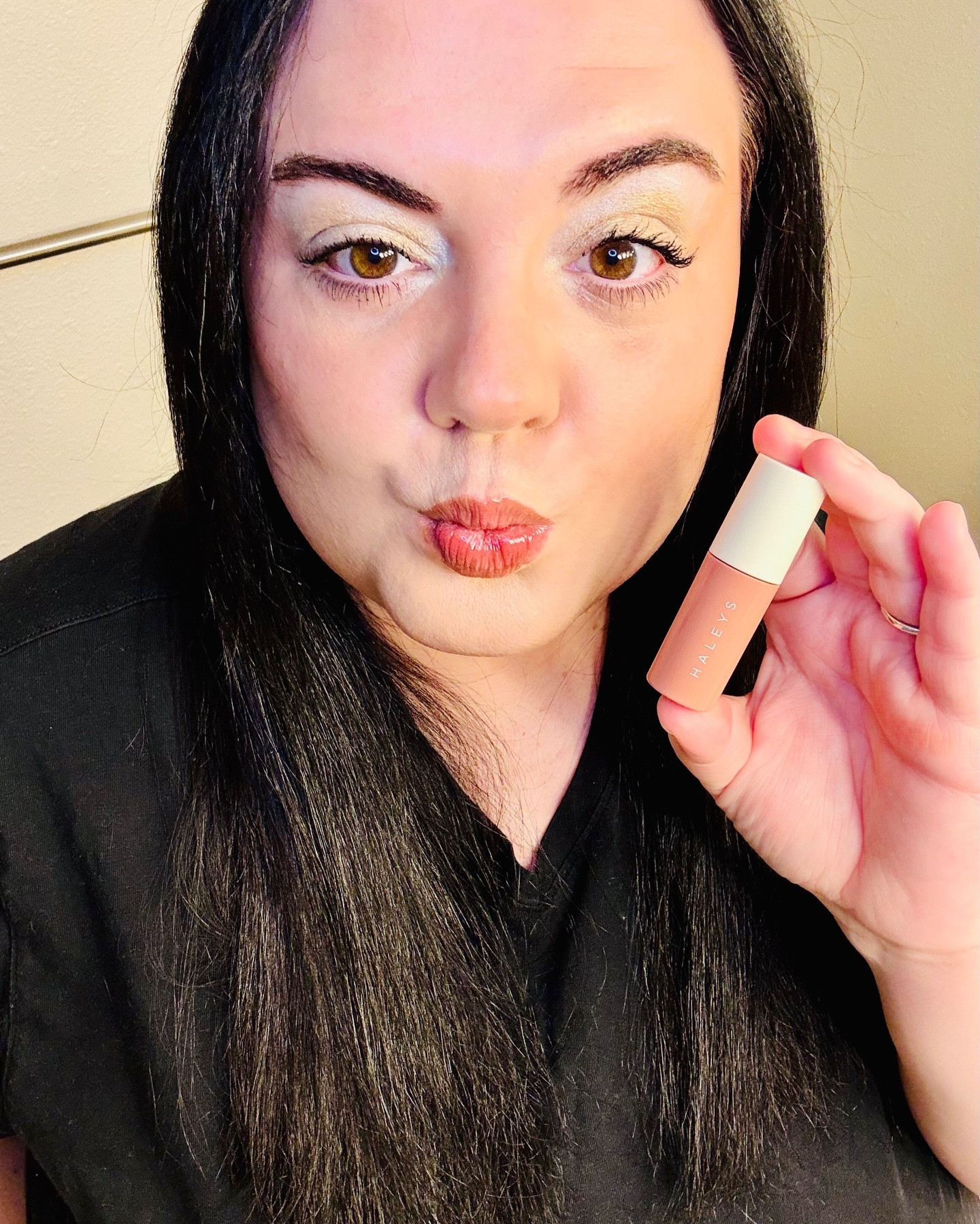 “Hey lil mama, let me “Whisper” in your ear…” 🎶💄 Who knows what song this is? Put your guesses in the comments!! 

Okay but for real, ladies — if you’ve been looking for a lip color that stays put, feels weightless, and gives that soft, natural “your lips but better” vibe… let me put you on to “Whisper” by @haleysbeauty 👏🏽

This lip stain is THAT girl.

💋 Lightweight & comfortable (no sticky mess)
💋 Long-lasting stain that actually stays
💋 Buildable color — soft & subtle or layered & bold
💋 Transfer-resistant (because we don’t have time for lipstick on everything)
💋 The prettiest everyday shade that goes with EVERYTHING

It’s giving effortless.
It’s giving “I woke up like this.”
It’s giving soft glam energy all day long.

If you want the link to shop **Whisper**, drop “WHISPER”in the comments and I’ll send it straight to you! 👇🏽✨

Don’t be shy… come closer. I’ve got something to “Whisper”💄😉

#HaleysBeauty #LipStainLove #affiliate #EffortlessGlam #makeupmusthaves

#LTKBeauty #LTKgrwm #LTKselfcare