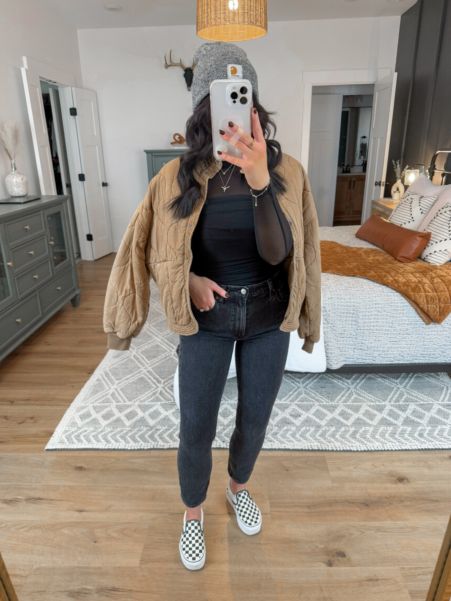 Jacket — small
Bodysuit — small
Jeans — 26R

Neutral and a little edgy 🖤 this quilted jacket has been one of my favorite purchases! It has a lived in feel & a slightly oversized fit! I styled it over this mesh long sleeve bodysuit (it does have some ruching detail which creates such a flattering fit!) and paired it with my Abercrombie black skinny jeans! They are selling out, so I’m also linking two alternatives! Finished the look with a carhartt beanie & my platform checkerboard vans. 👏🏼



#LTKShoeCrush #LTKFindsUnder100 #LTKFindsUnder50
