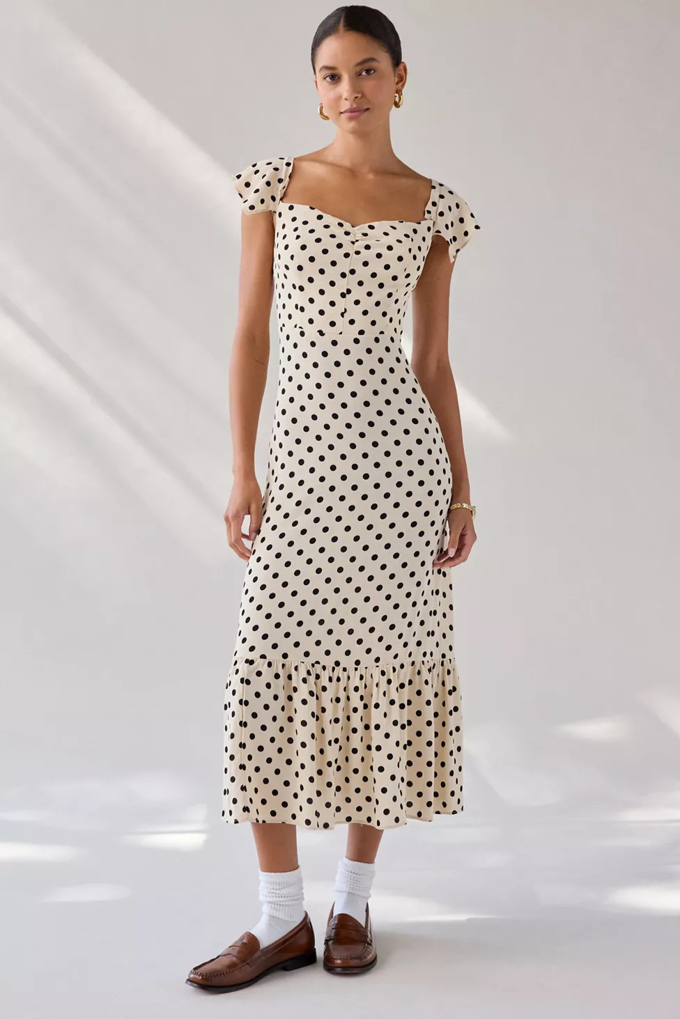 UO Over The Moon Flutter Sleeve Off-The-Shoulder Midi Dress | Urban Outfitters (US and RoW)