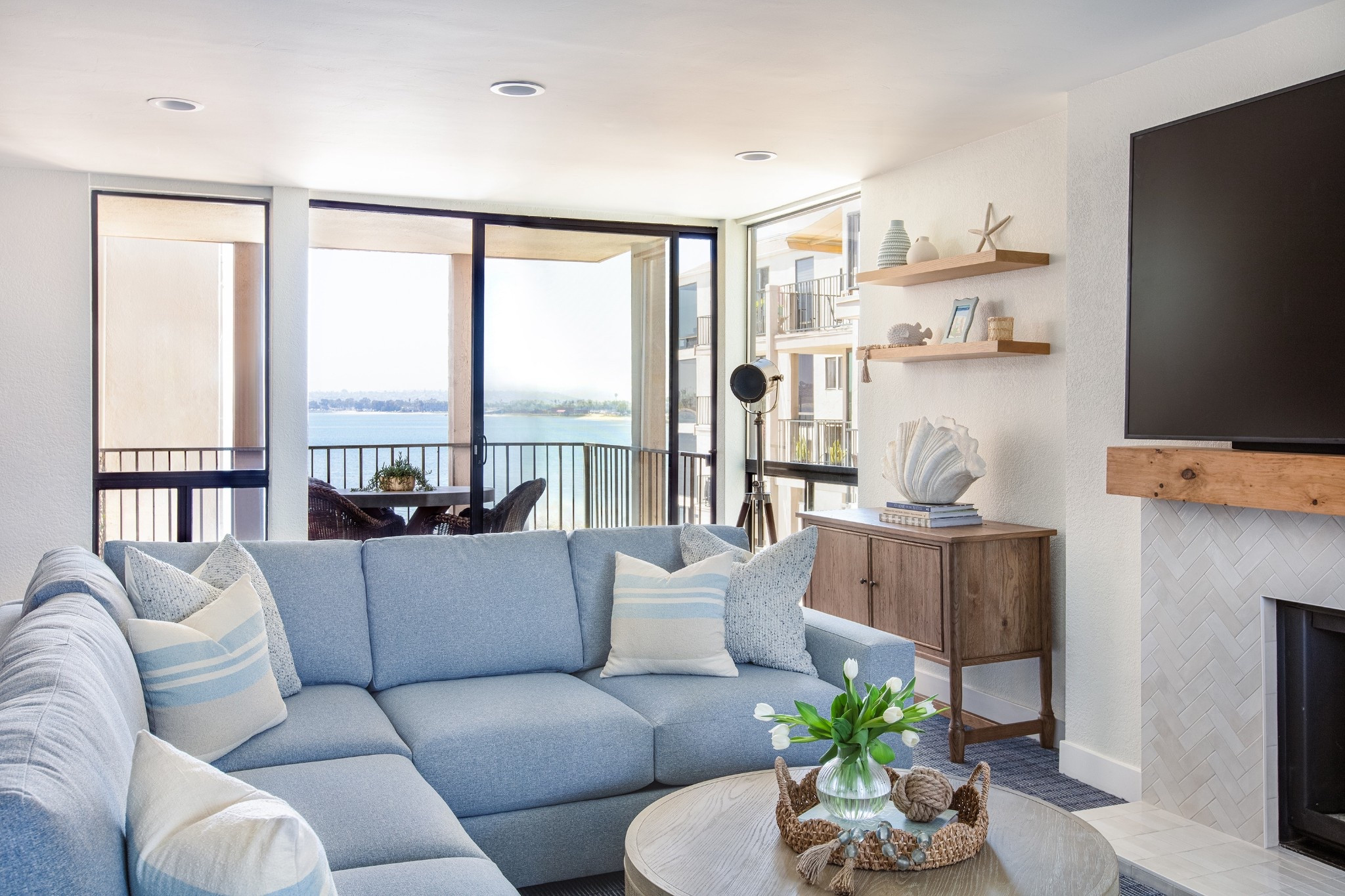 Classic coastal style 

#LTKHome