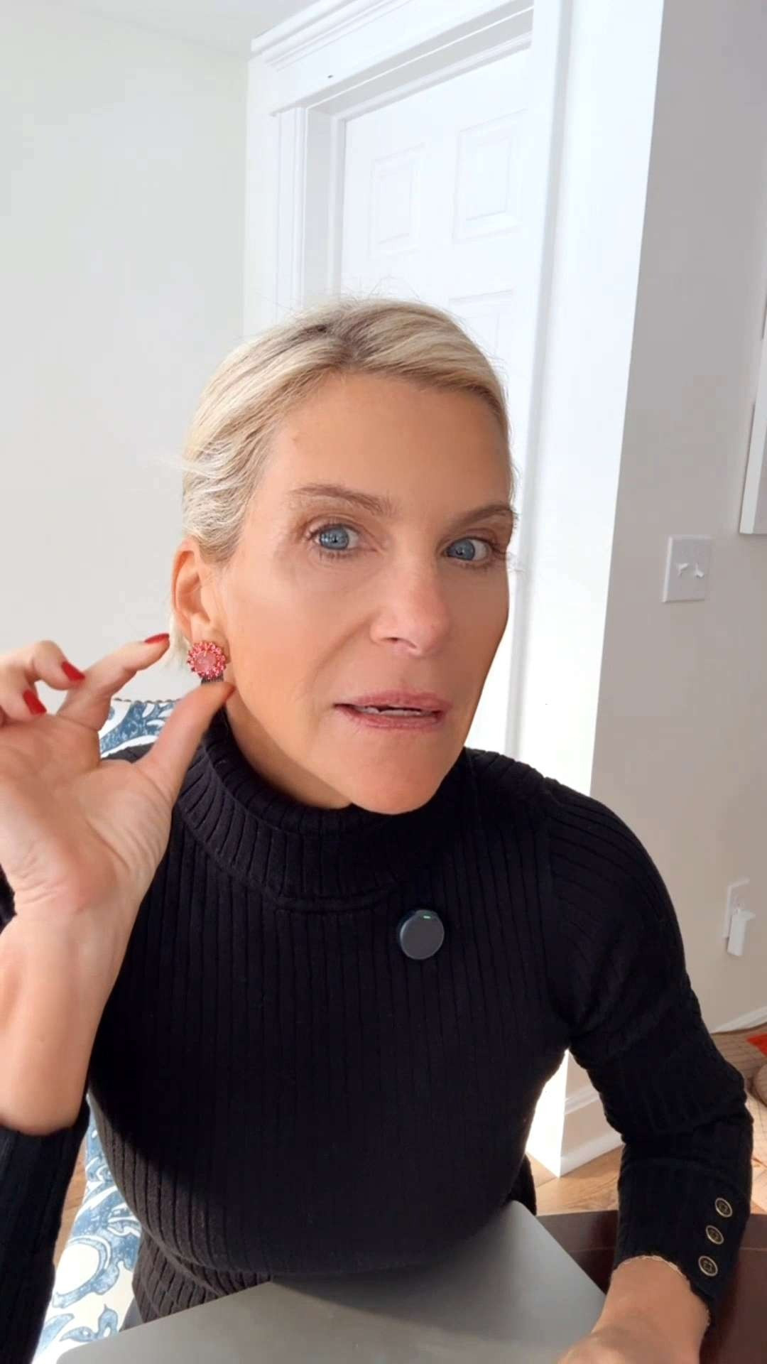 They sold out last time… and honestly? I’m not surprised. 💗

The Georgie earrings are my everyday statement. Lightweight. Comfortable. Zero “rip them off by 3pm” energy.

I throw them on with a simple black sweater and boom — instant pop of pink. Done and done.

Trust me… if you love them, don’t wait. These go fast. 💕 

 #LTKgrwm #LTKootd