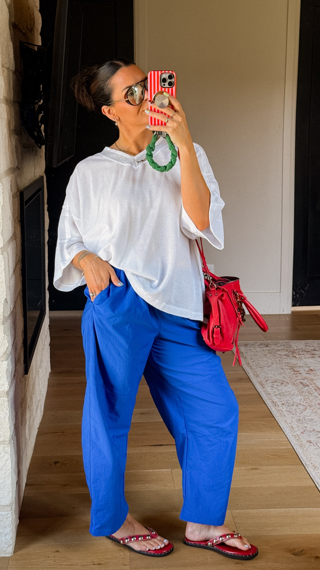 I fear these new arrivals are gonna get a LOT of wear!  The pants are all 10/10
Large in all tops
Mediums in all bottoms.

@Aerie

#LTKSeasonal #LTKOver40 #LTKMidsize

#LTKOver40 #LTKgrwm #LTKMidsize