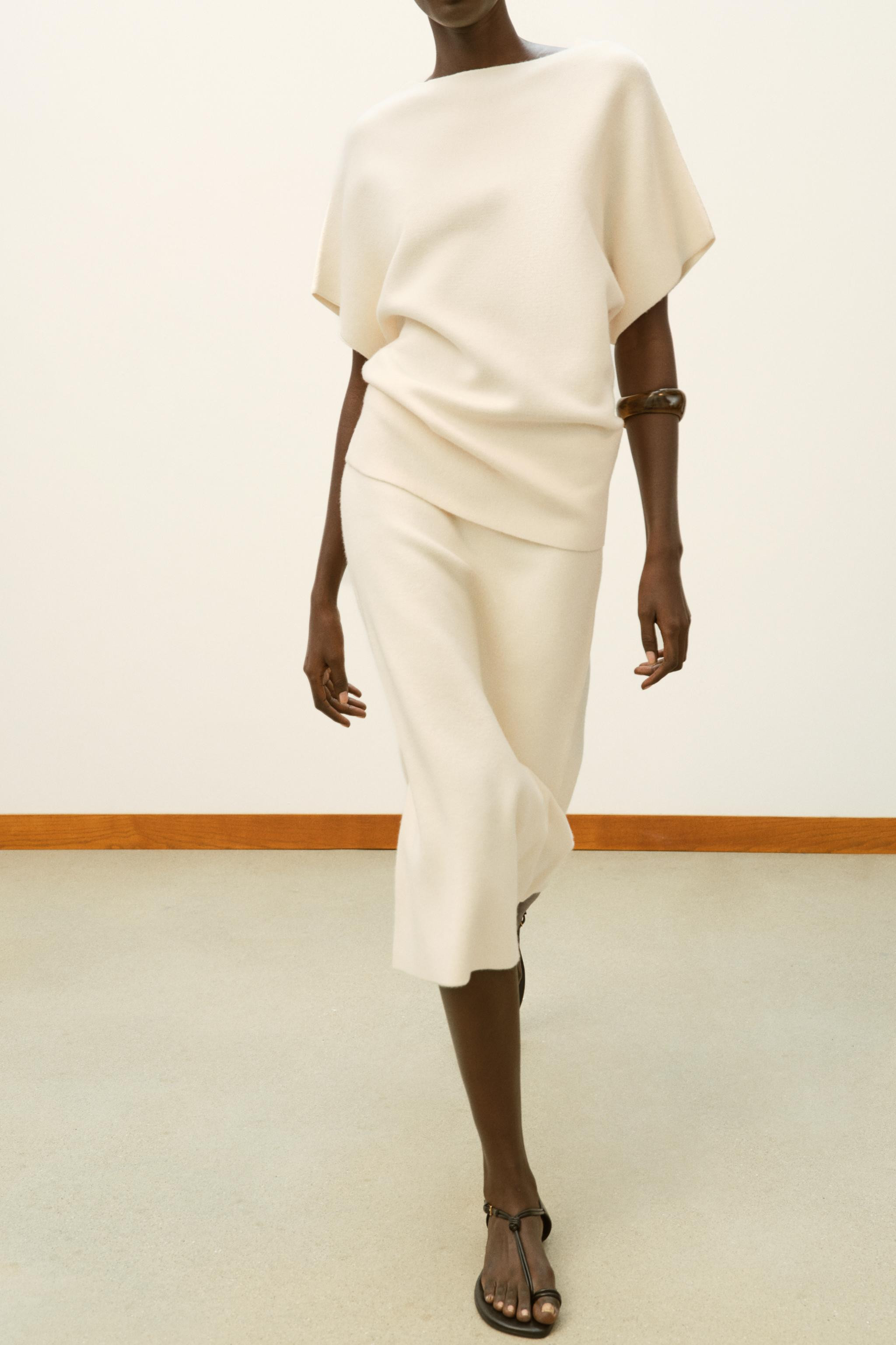 PULL EN MAILLE \u00c0 MANCHES AMPLES | Zara FR