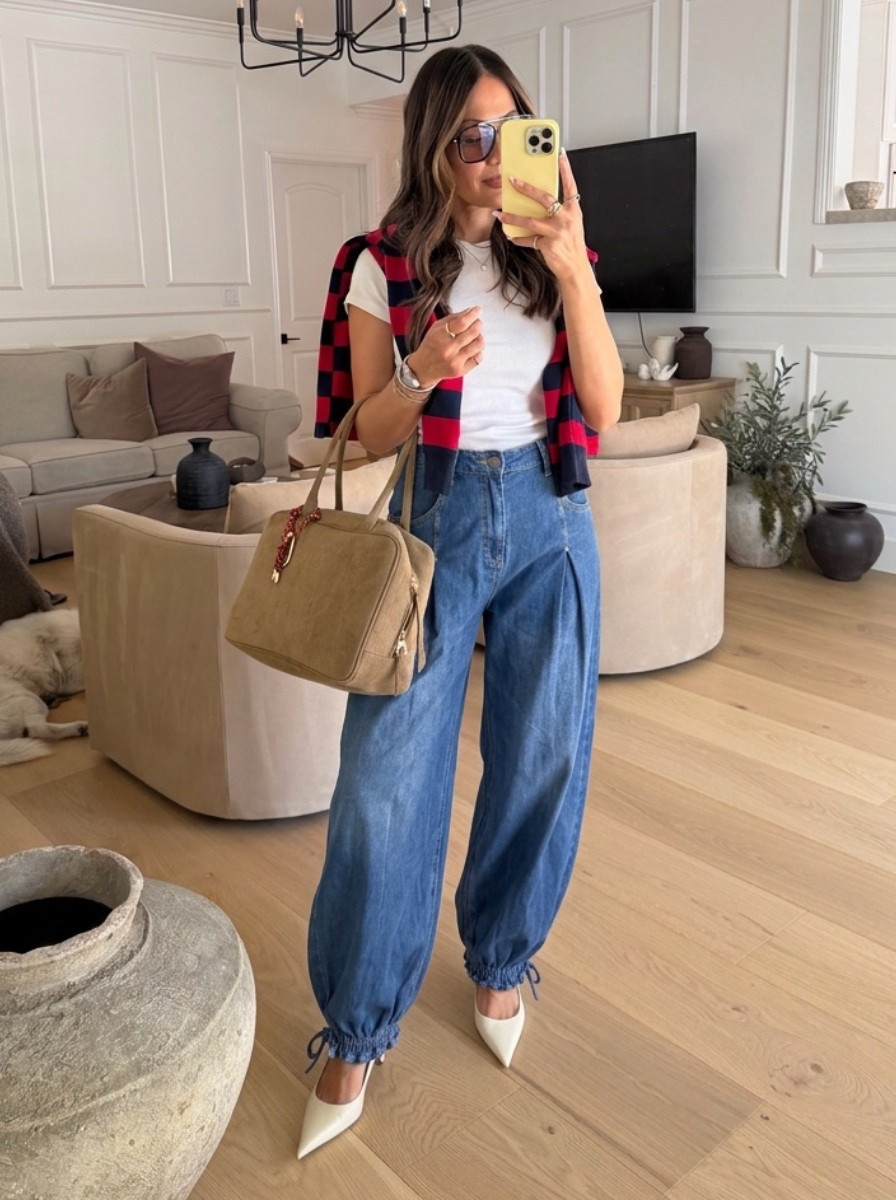 Fall is my fav season!!! How fun are these balloon jeans though?! Wearing small

#LTKootd #LTKgrwm