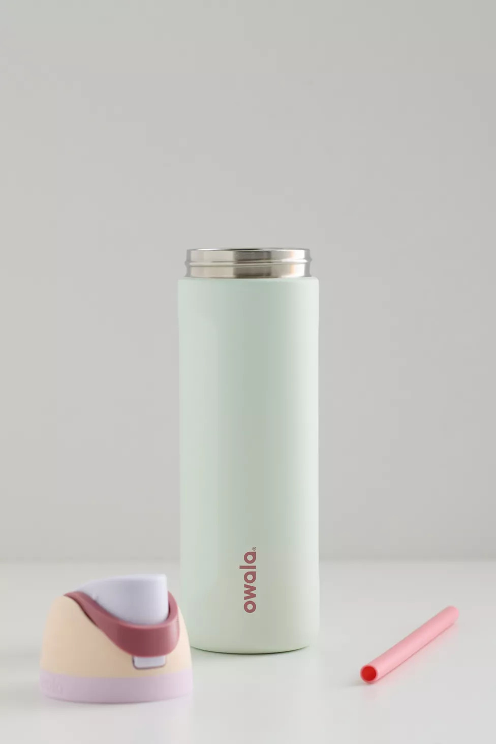 Owala FreeSip 24 oz Water Bottle | Urban Outfitters (US and RoW)