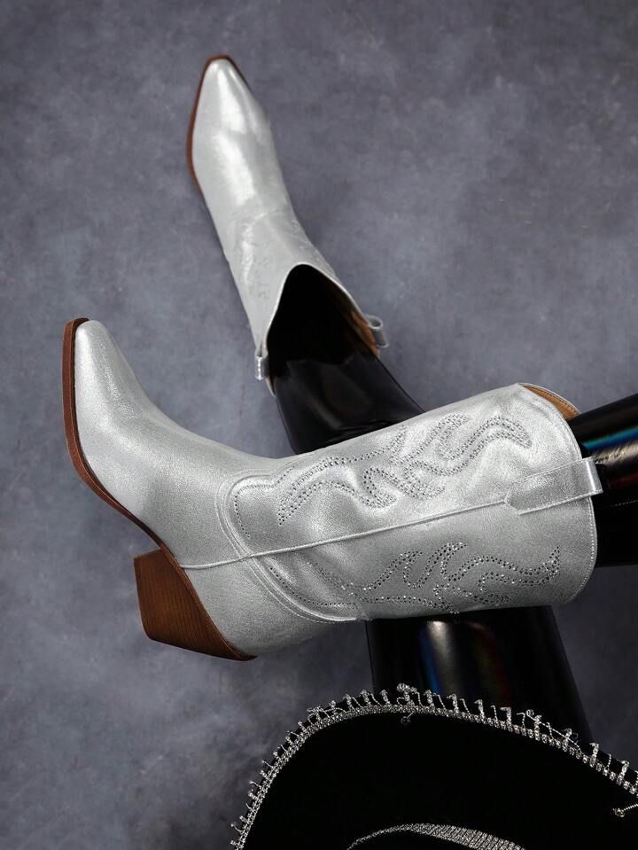 Styleloop Women Metallic Stitch Detail Slip-on Fashion Boots, Glamorous Western Boots | SHEIN