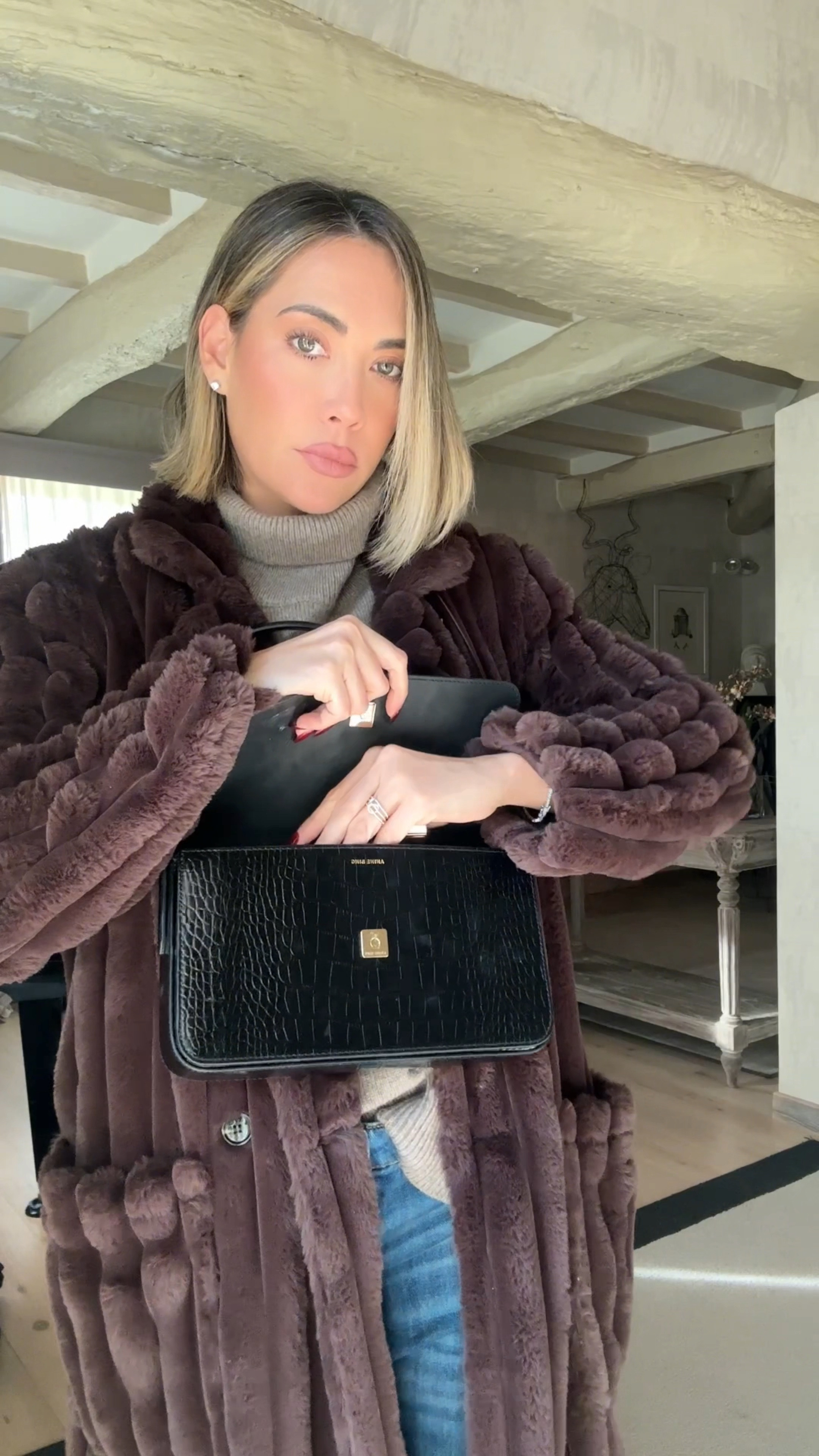 Winter Essentials

#LTKSeasonal #LTKStyleTip #LTKBeauty