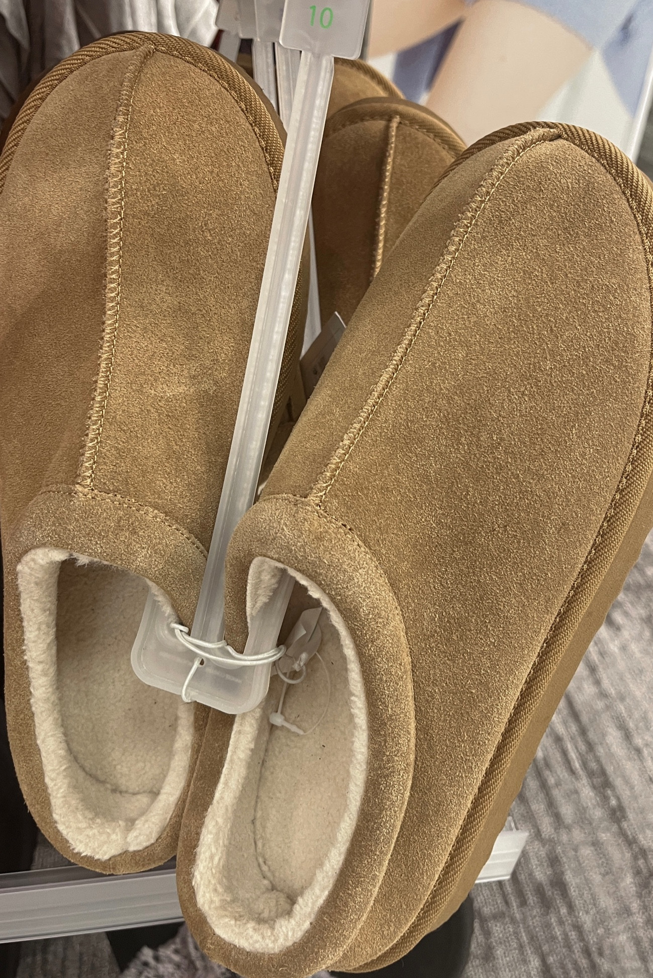 TARGET Ugg similar find 🍂 

#LTKshoecrush #LTKGiftGuide