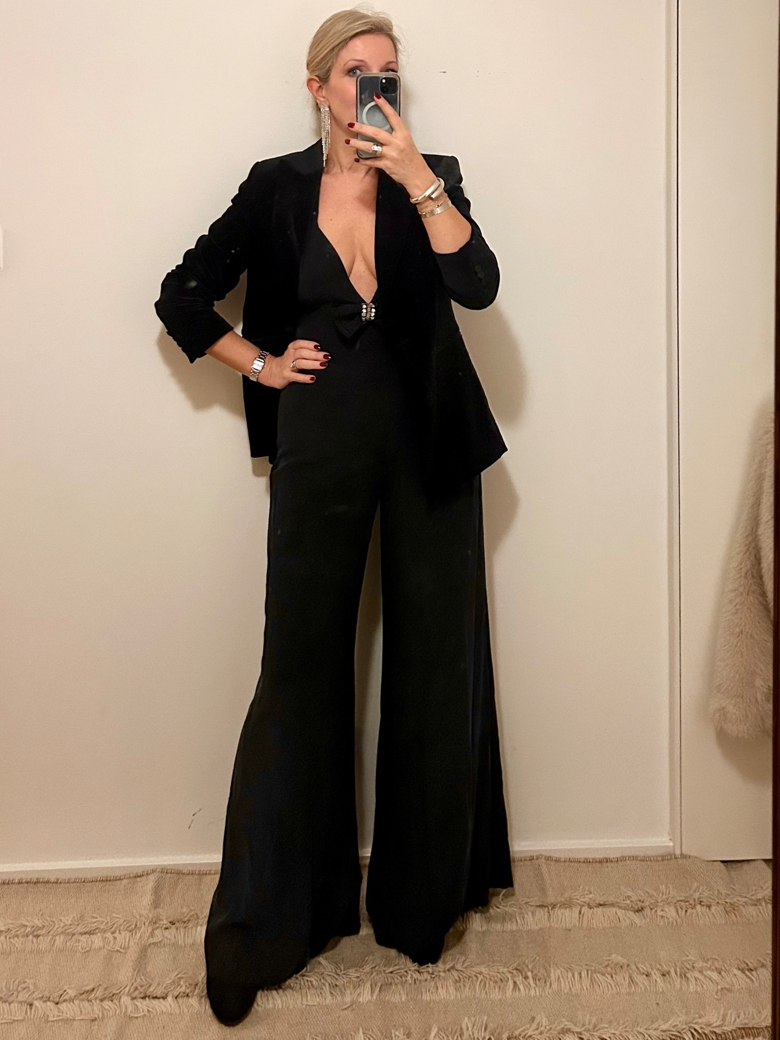 The tailored tuxedo, a chic alternative to your favourite party dress 🖤

#LTKwinter #LTKfestive #LTKstyletip