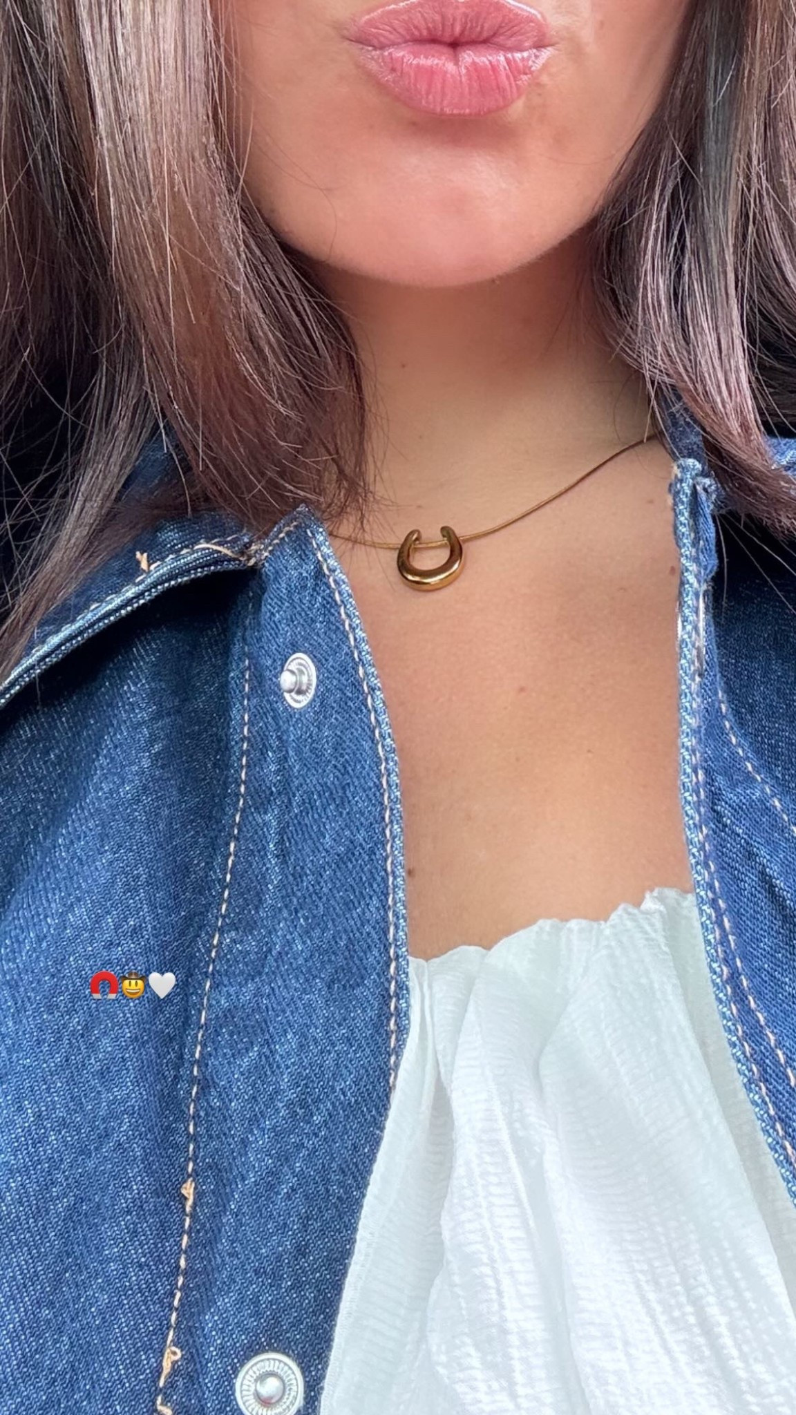 Horseshoe necklace🤍🤍🤍

#LTKFindsUnder50 #LTKStyleTip #LTKSummerEdit