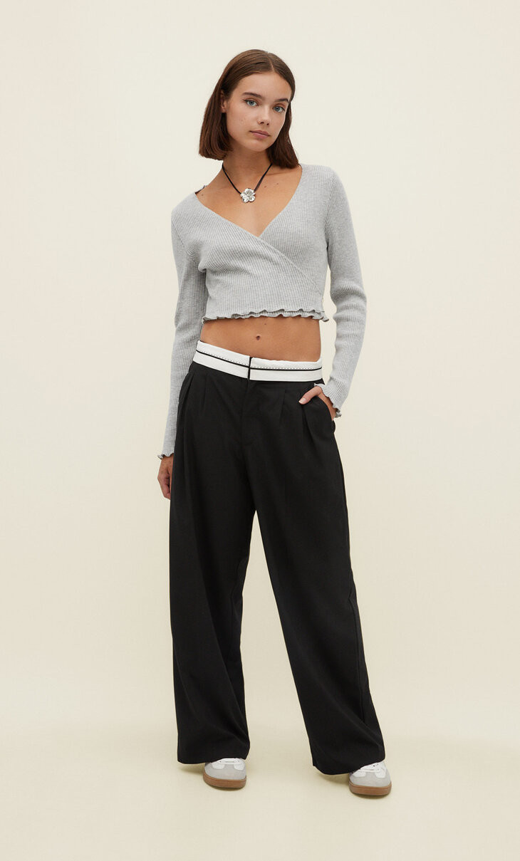Trousers with turn-down waist - Women's fashion | Stradivarius France | Stradivarius (FR)