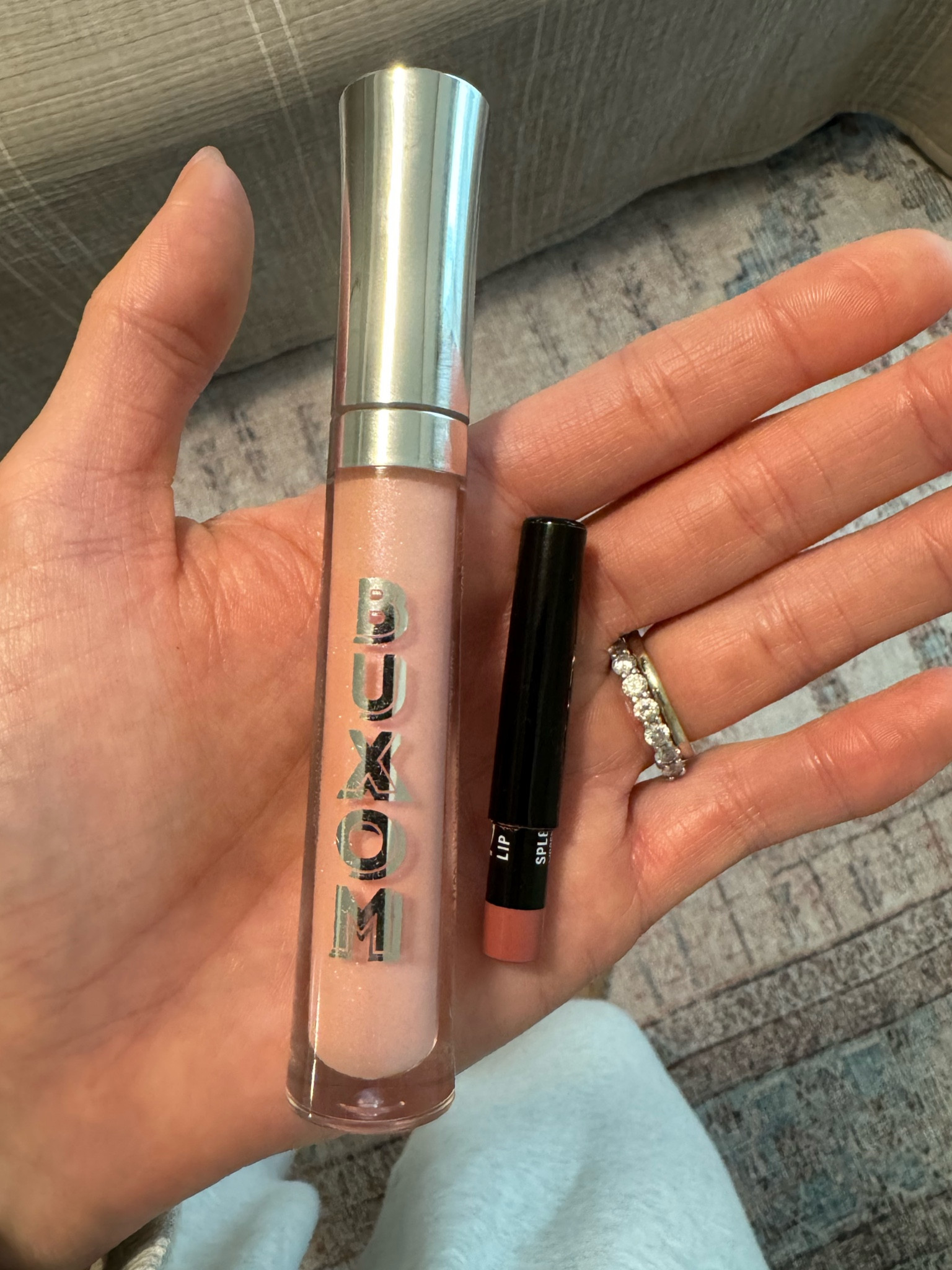 Today’s lippie! 💋 #morganiverson #lipcombo #lip #beauty
*liner shade peekaboo neutral
*lipgloss shade Kimberly 

#LTKbeauty