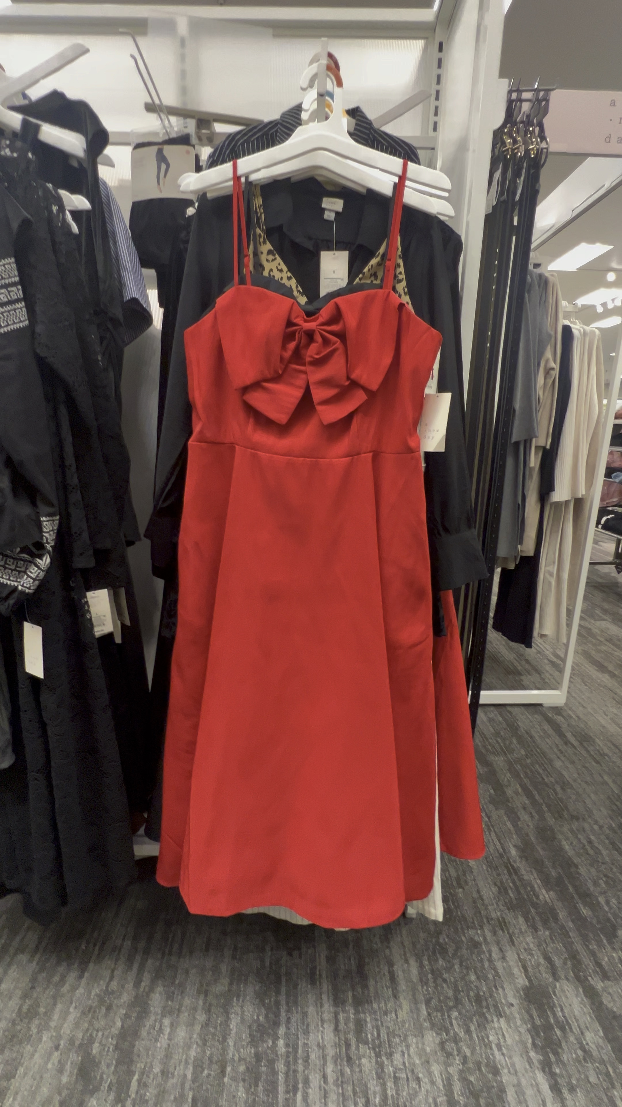 The target christmas dress of our dreams?!?!? 

#LTKParties #LTKHoliday #LTKFindsUnder50