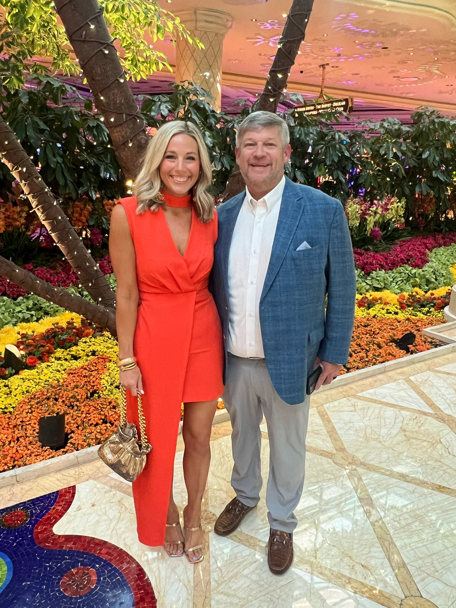 Vegas night one outfit!
Dress// bought from local boutique but brand is DO+BE. Linked some other fun orange dresses below.
Heels// Amazon
Purse// Tuckernuck
Earrings// TJ Maxx but linking similar

#LTKStyleTip #LTKFindsUnder100 #LTKTravel