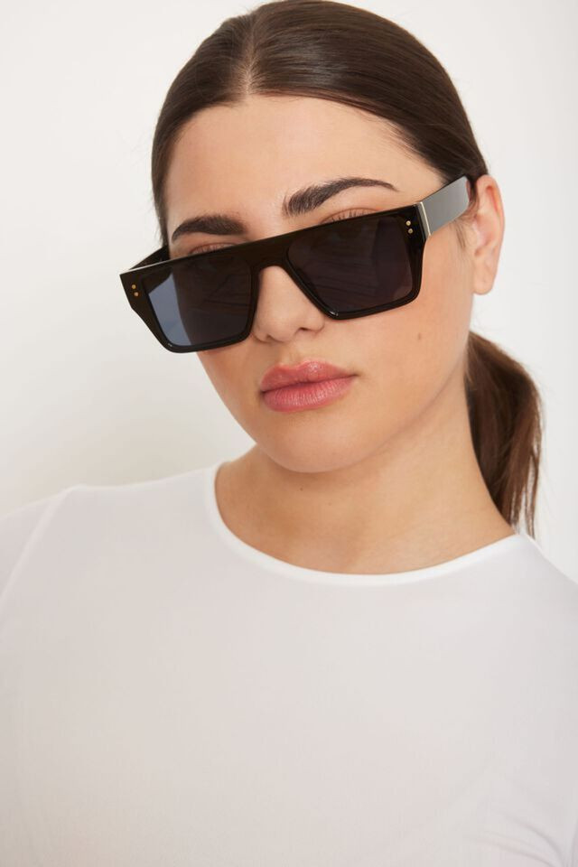 Square Flat Top Sunglasses | Dynamite Clothing
