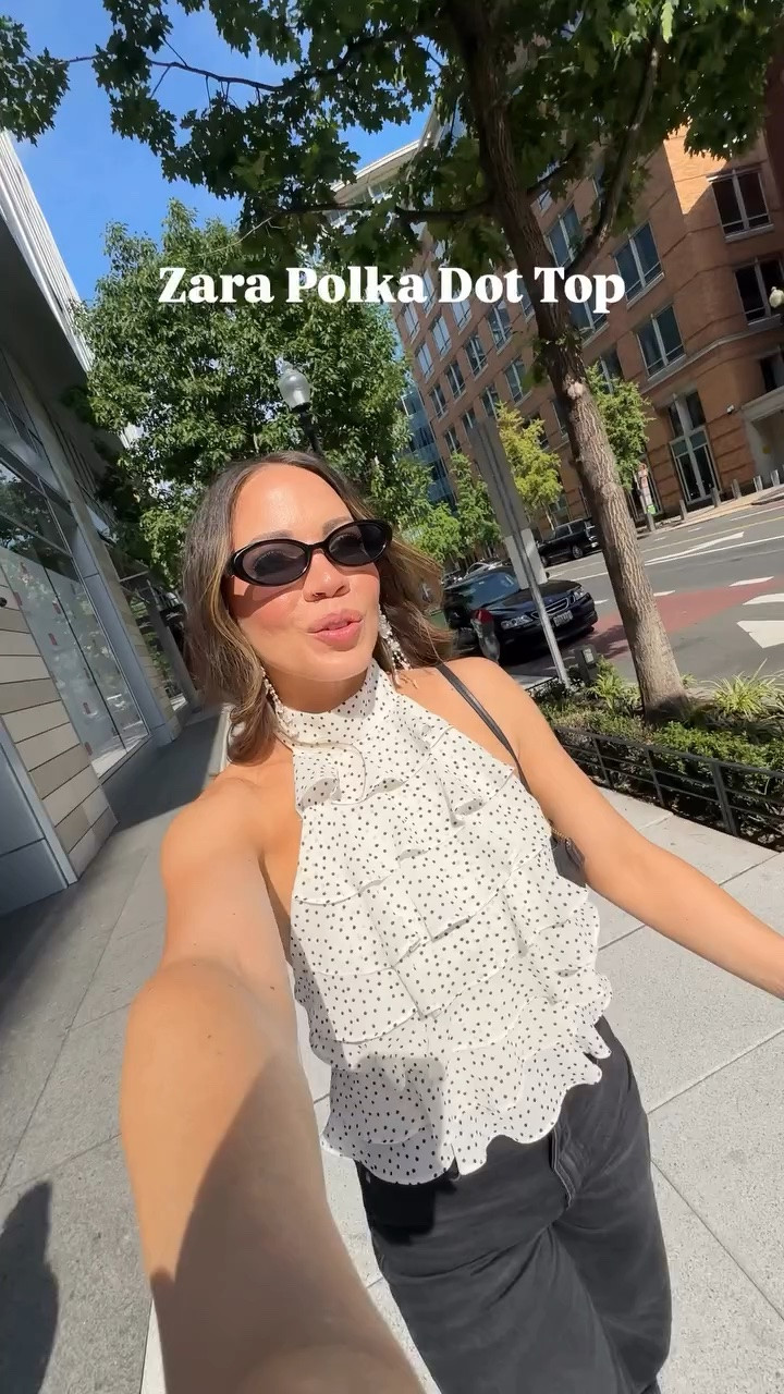 I got this look at the new @Zara store at Tyson’s. This polka dot top has an open back and perfect for summer! 

#zara #zarastyle #zarafinds #zaraoutfits #zarastreetstyle

#LTKootd #LTKdayinmylife #LTKSeasonal