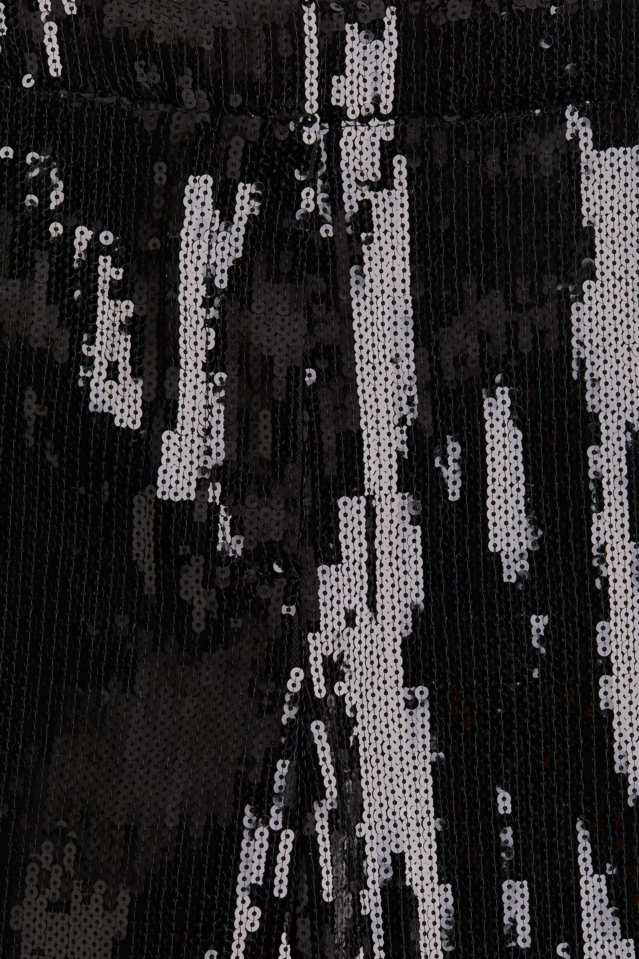 Sequined trousers | H&M (UK, MY, IN, SG, PH, TW, HK)