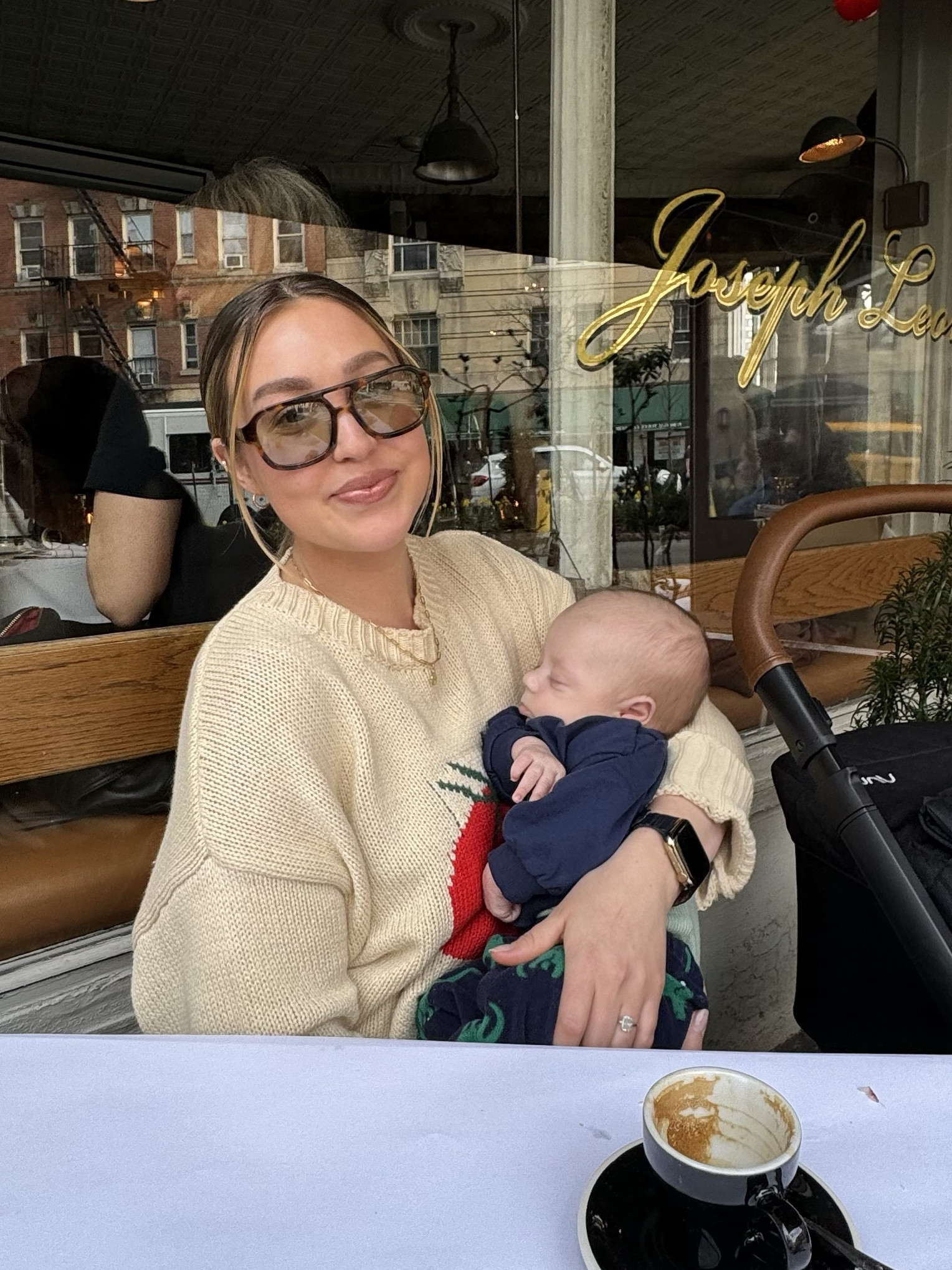 😎 obsessed with these shaaaaades they’re my new mama shades 

#LTKstyletip #LTKSeasonal #LTKbeauty