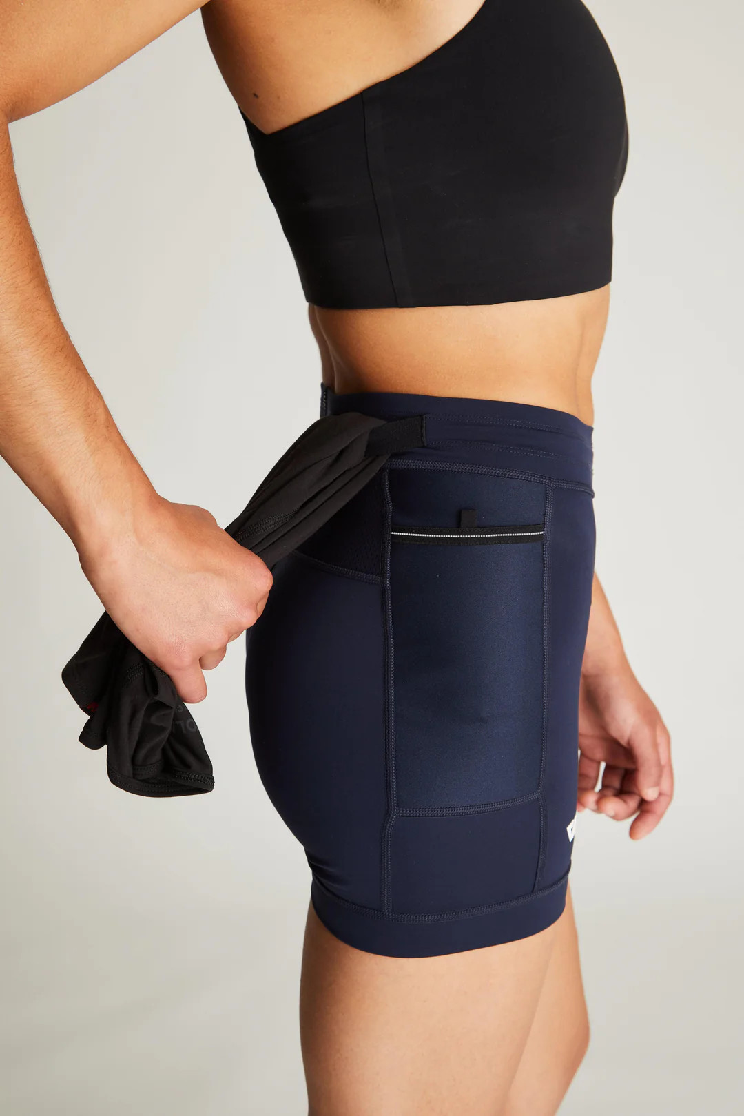 Women's Distance Half Tight in Navy | WOLACO (US)