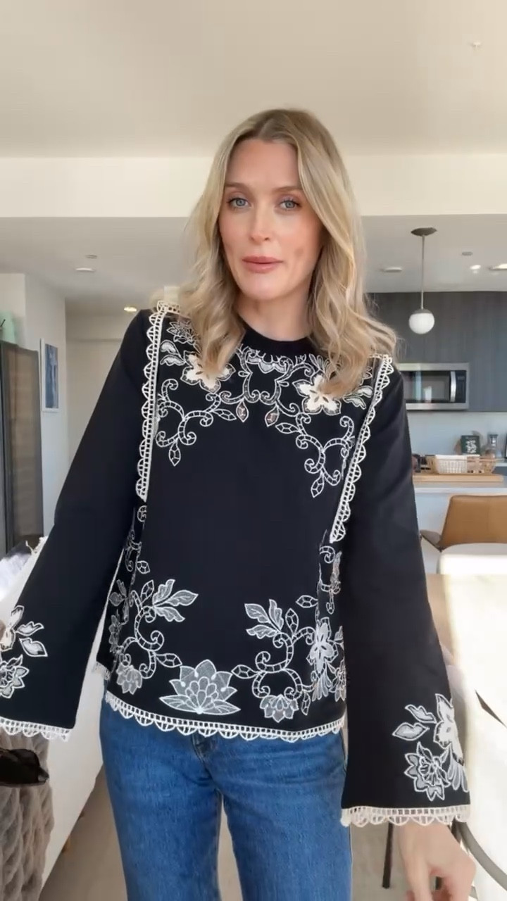 Next up from Johnny Was is this gorgeous top! I love all the details, such a pretty design! 

@johnnywas #johnnywas #ad #johnnywashere

#LTKgrwm #LTKootd #LTKHoliday