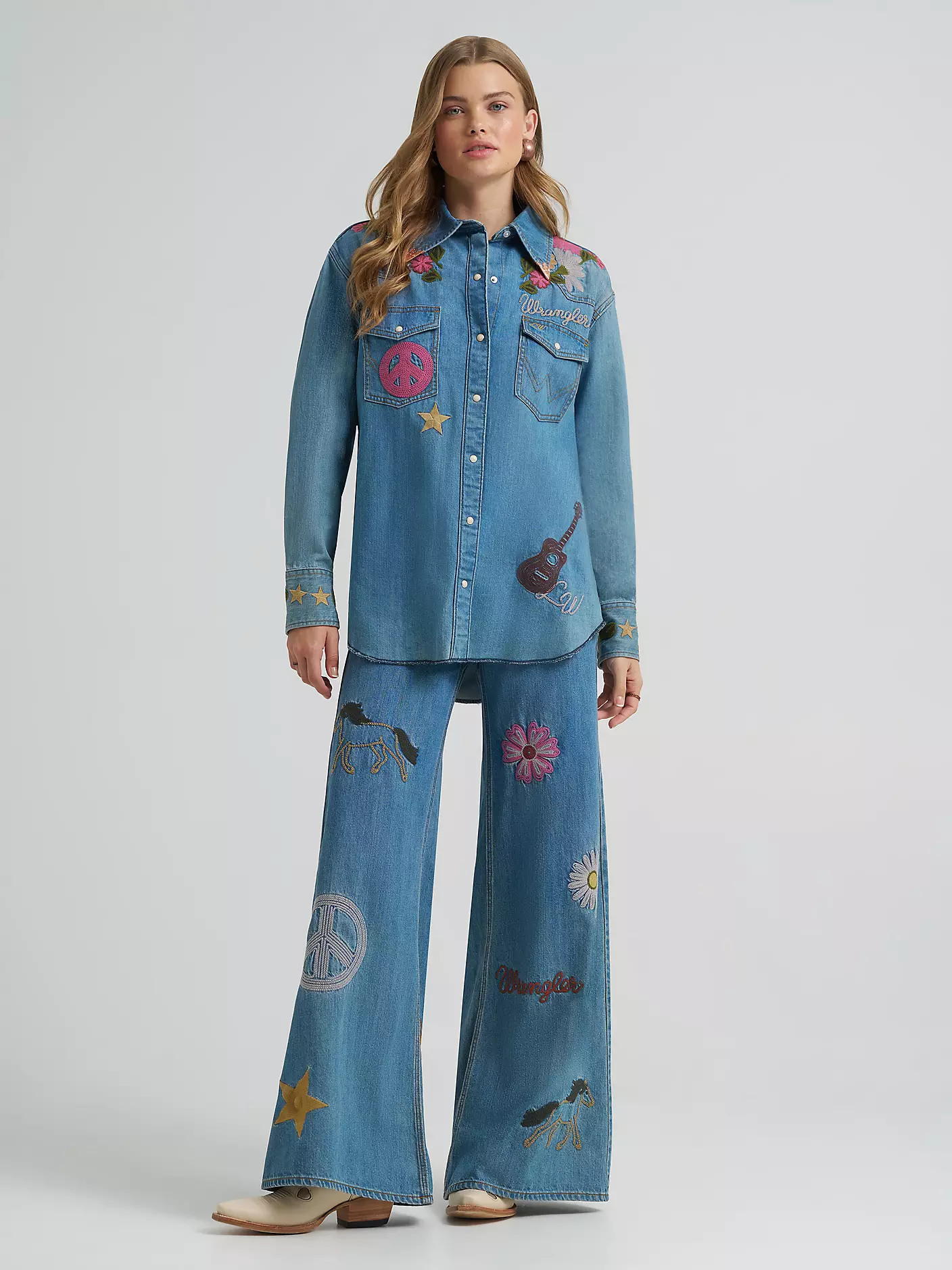 Lainey Wilson x Wrangler Embroidered Denim Shirt | Wrangler