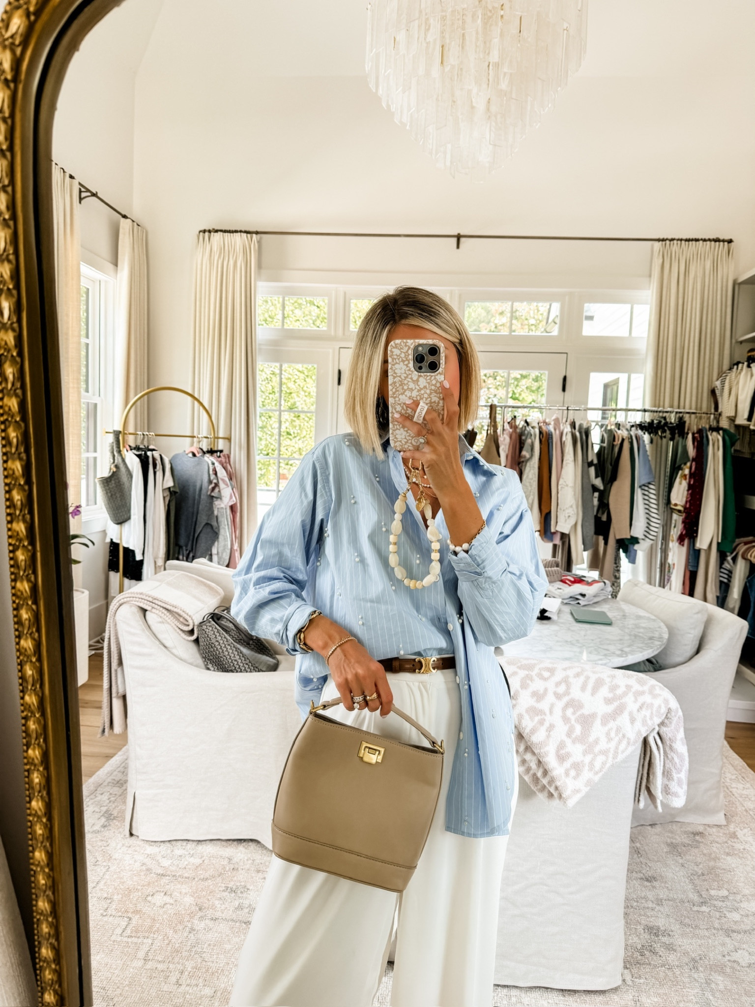 This top is so pretty and fun! I love the little pearl embellishments! So great for work wear! Wearing XS! 


Loverly grey, button up, workwear, pearl top 

#LTKWorkwear #LTKSeasonal #LTKStyleTip