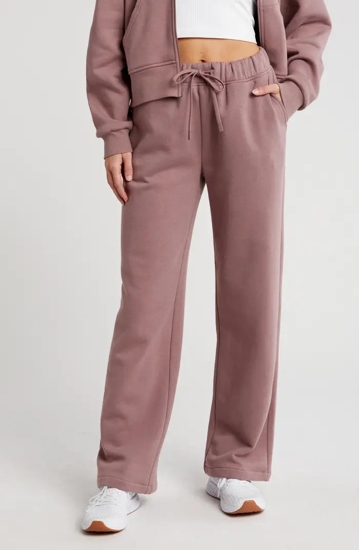 Feather Fleece Straight Leg Sweatpants | Nordstrom Rack