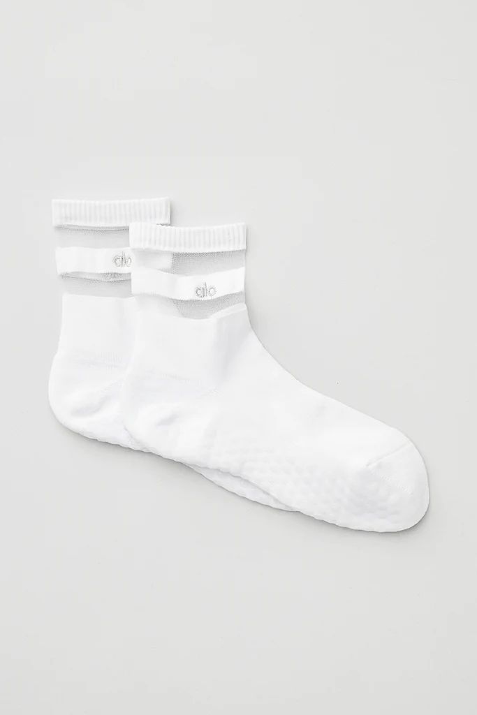 Women's Pulse Grip Sock - White | Alo Yoga