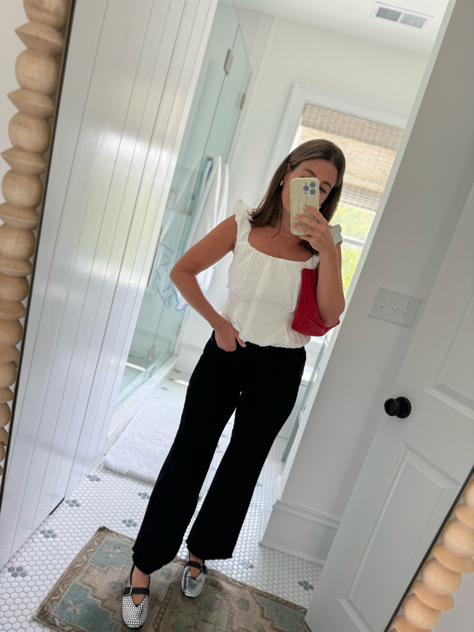 Date night!! My favorite black jeans 