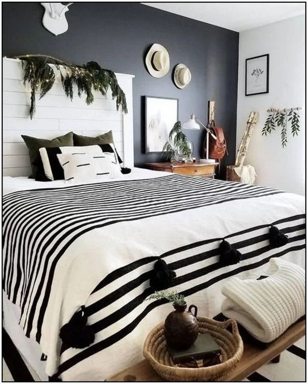 COZY THROW BLANKET - White/Black Blanket - Moroccan Throw Cute Soft Modern Blanket - Blanket Wedd... | Etsy (US)