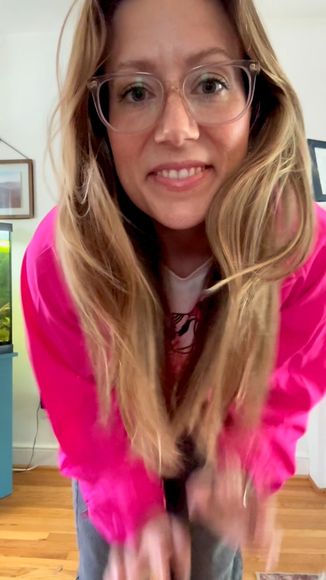 Today’s mood: Queen of Hearts—minus the “off with their heads” part ♥️

Still loving this graphic tshirt from @Etsy. The print and colors are just so fun. 

This @gapstyle zip up jacket just screams summer. This color is perfect and it runs true to size, I'm in a medium  

#LTKootd #LTKActive #LTKSeasonal