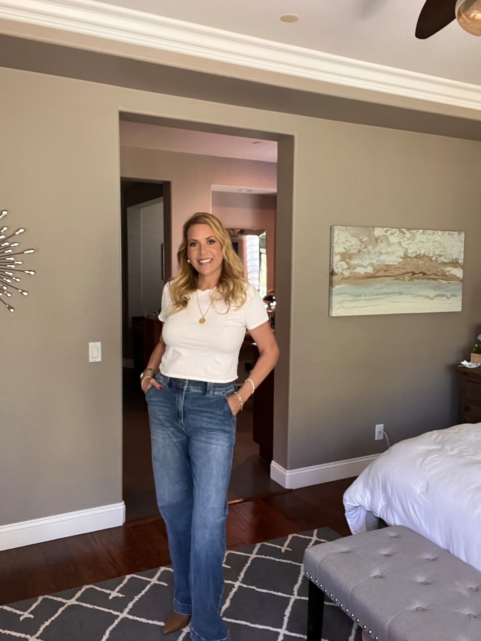 Looking for a Very Good Jean! I am wearing the Trouser Jean in a size 14 in the tall length. This premium denim is super comfy! Has a built in tummy control and lifts your booty! Check out their site for all of their jeans!  Available in 3 lengths  in sizes 0-24 —# ad #averygoodjean
