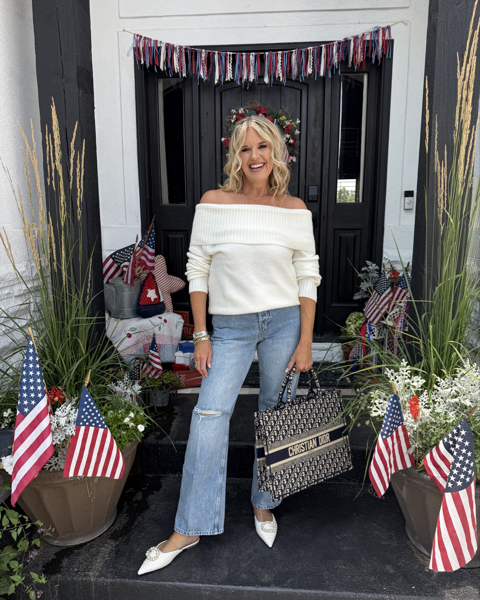 Fall transition outfit sweater & jeans under $80

Off the shoulder sweater, super soft and comes in a couple colors  tts

Free people straight leg jeans, with one knee slit. 

Steve Madden tweed pearl embellished mule slide 
I got a size 8 I wear a 71/2-8

Christian Dior bag 


#LTKFindsUnder100 #LTKStyleTip #LTKOver40