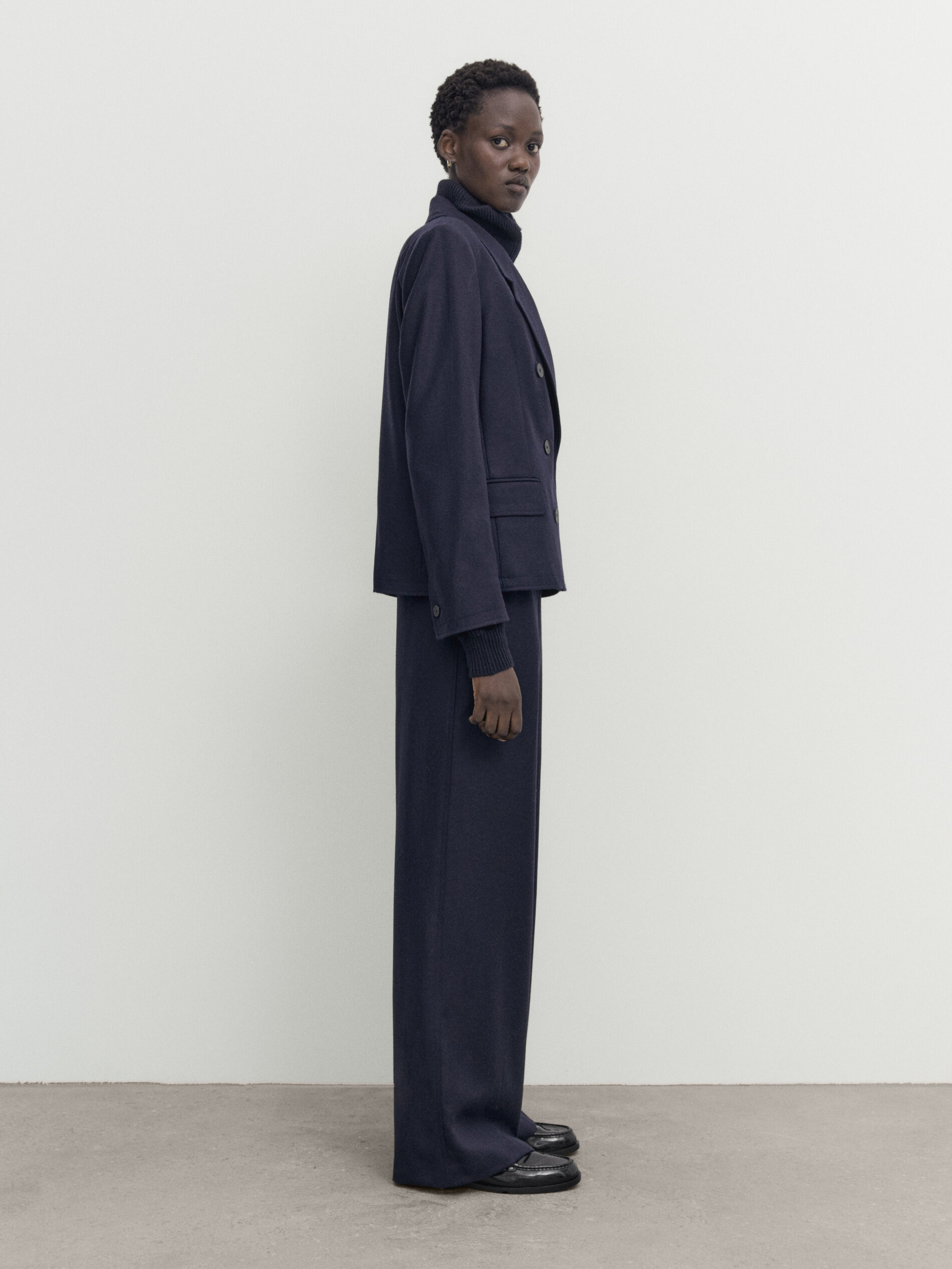 Navy blue straight suit trousers | Massimo Dutti US