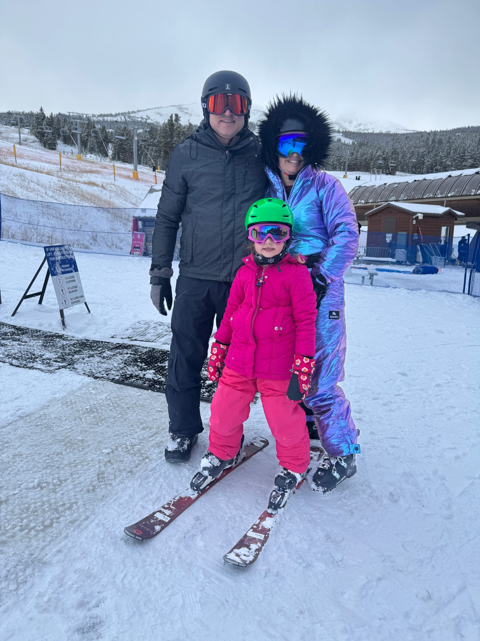 I got compliments every single time I went up the ski lift on this snow suit 

#LTKGiftGuide #LTKActive #LTKHoliday