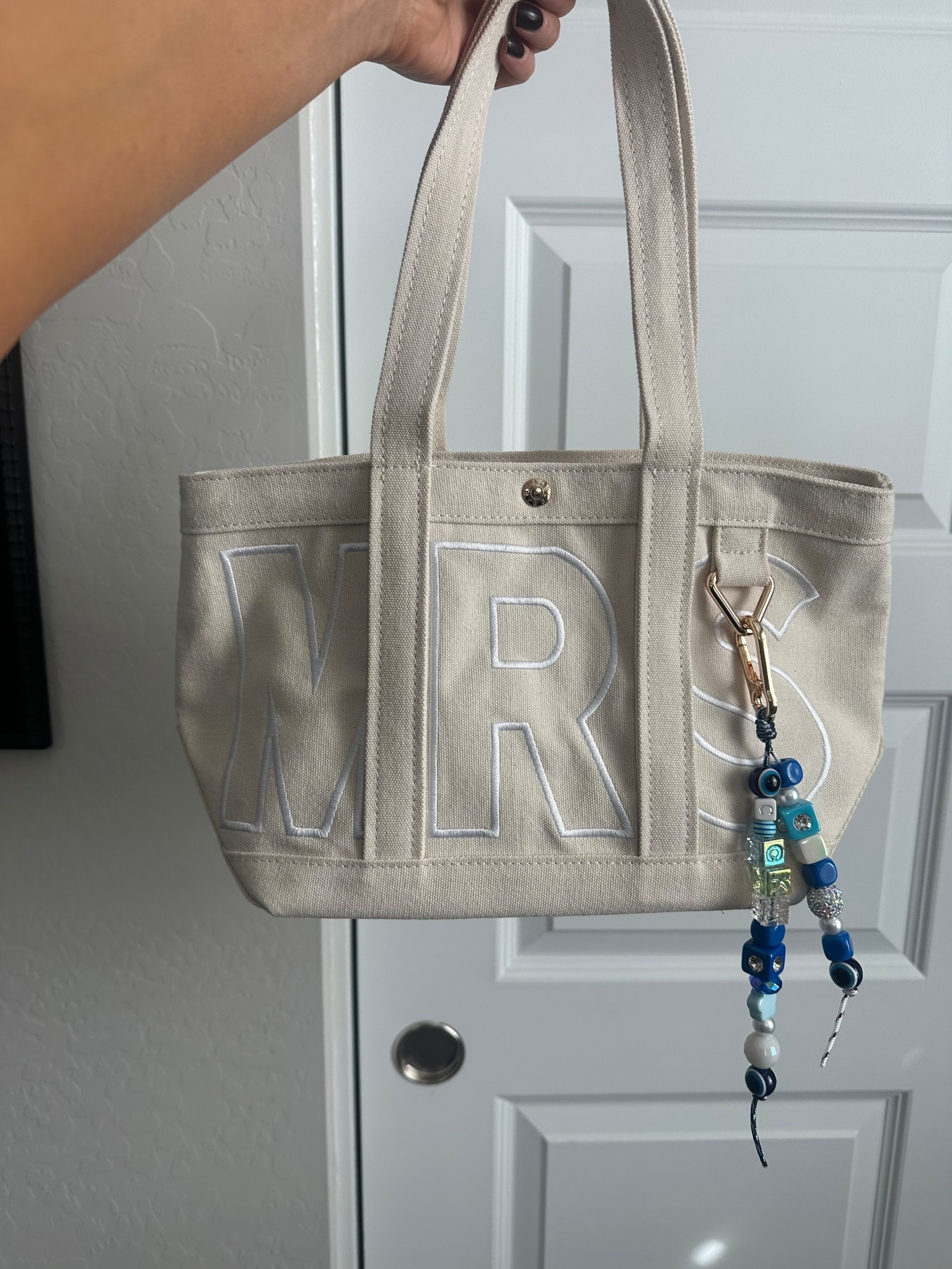 Tote with my custom beaded key chain on sale at Baublebar 

#LTKHoliday #LTKGiftGuide #LTKFindsUnder50