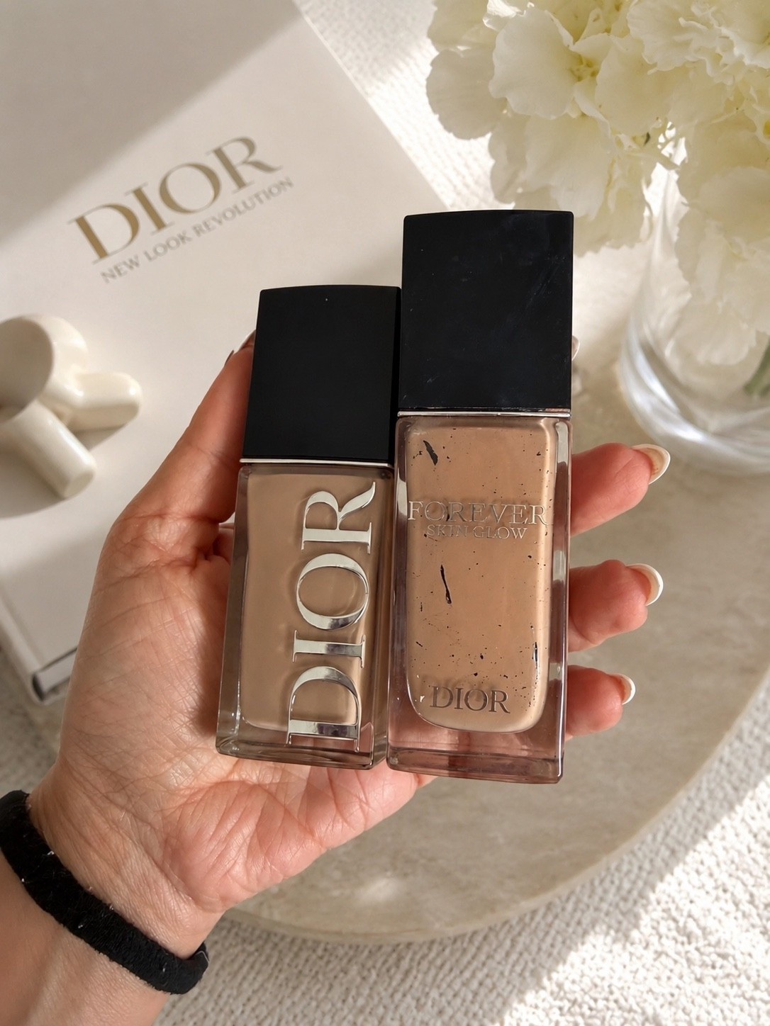 Foundation loyalty? Couldn’t be me. 😂

Testing the new Dior against my very well-loved Dior Forever Skin Glow, because apparently I needed to know if Dior could outdo Dior.

One is giving flawless, polished skin. The other has clearly been through EVERYTHING with me. 😂

Which one do you think wins? ✨

#LTKmorningroutine #LTKmomlife #LTKBeauty