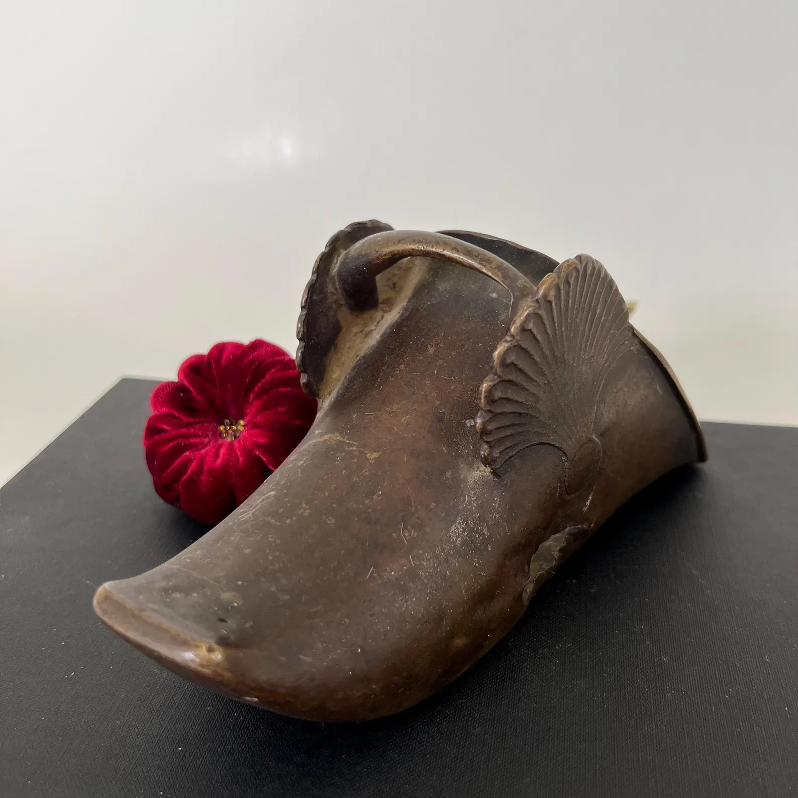 Vintage Brass Spanish Conquistador Stirrup, Rich Patina Brass Stirrup, Vintage Ranch Decor, Horse... | Etsy (US)