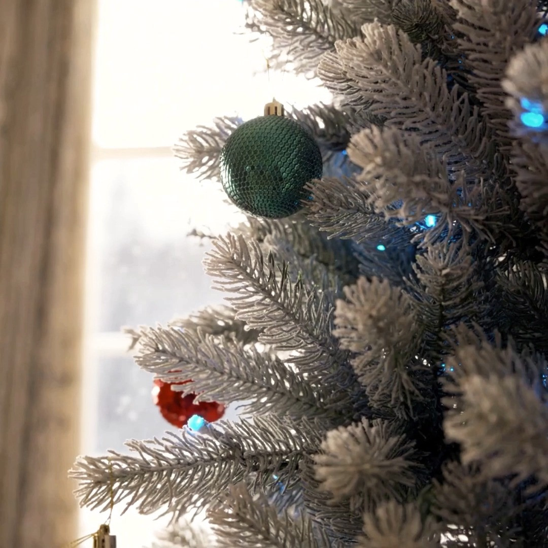 🎄 HOLIDAY DECOR DEAL ALERT! If a new Christmas tree is on your wishlist, this is such a good time to shop. Hernest’s Labor Day Sale has up to 60% off selected items + additional savings of up to $600 sitewide. I found some gorgeous artificial pre-lit Christmas trees that make decorating so much easier—just fluff, plug in, and start adding ornaments ✨

#LaborDayDeals #HernestSale #ChristmasTreeDeals #ChristmasTreeSale #PreLitChristmasTree #ArtificialChristmasTree #ChristmasDecorDeals #ChristmasTreeIdeas #HolidayDecorDeals #ChristmasDecor #ChristmasDecorInspo #HolidayDecor #HolidayDecorIdeas #ChristmasTreeInspiration #ChristmasHome #ChristmasLivingRoomDecor #ChristmasDecorating #HolidayHome #ChristmasFinds #ChristmasShopping #FestiveDecor #ChristmasAesthetic #WinterDecor #HomeDecorSale #ChristmasMustHaves #HolidayMustHaves #HolidayShopping #Glamorweb 

 #LTKSeasonal #LTKHome #LTKSaleAlert