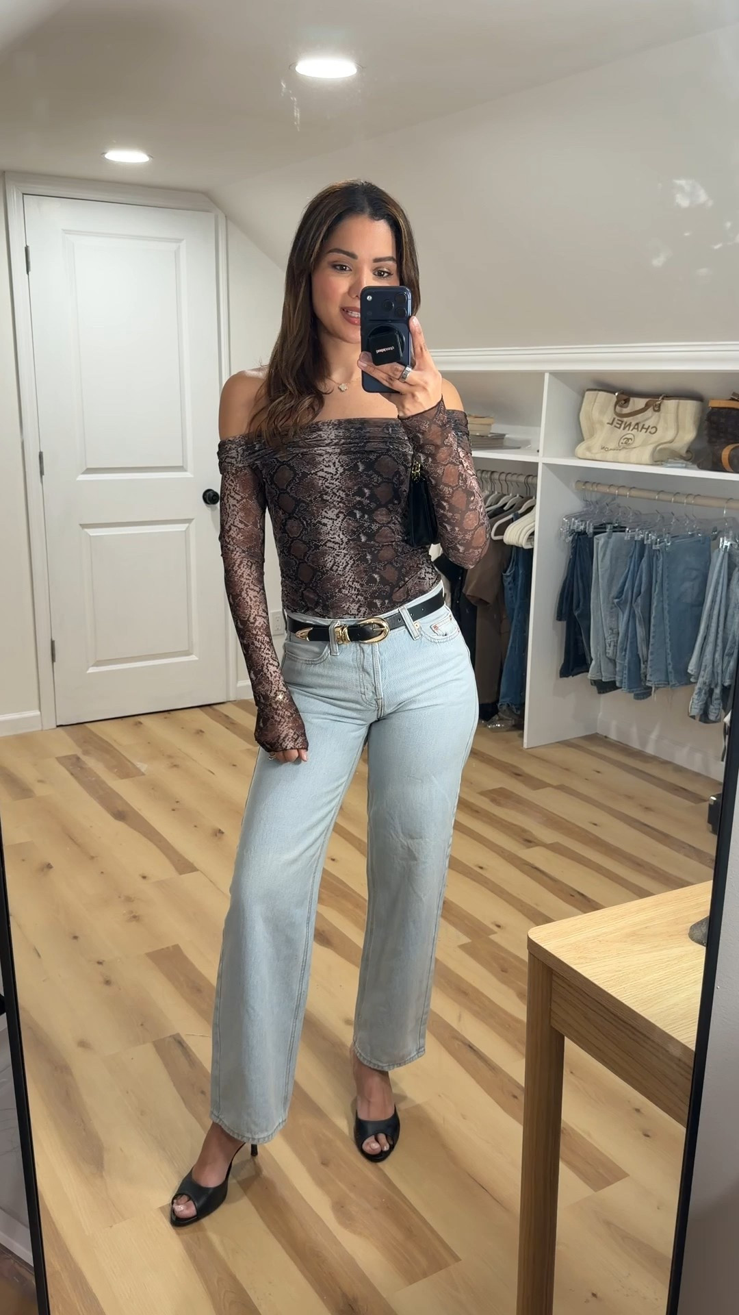 Perfect Valentine’s Day OOTD for my girls who don’t want to wear pink or red ❤️👏🏼 @Target 