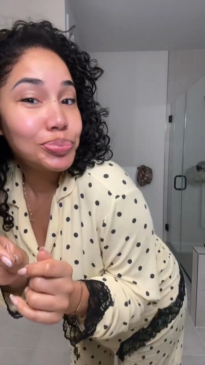 I had my vibration plate cranked up to a 20 and honestly it wasn’t hard to do my skincare on it at all! It was surprisingly quite lovely 😂

#LTKBeauty