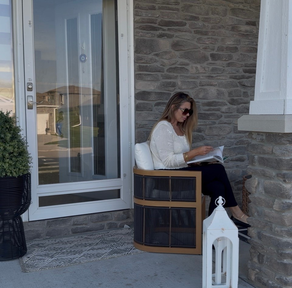 Homary outdoor chairs 
Code:NY101 14% off 