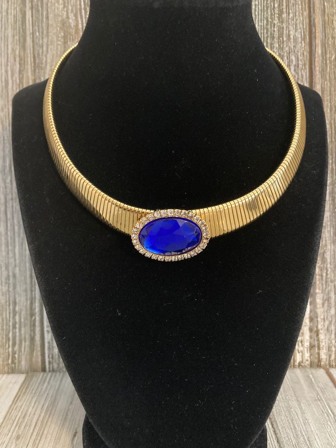 IVANA Signed Vintage 1990's Gold Omega Collar Necklace - Etsy | Etsy (US)