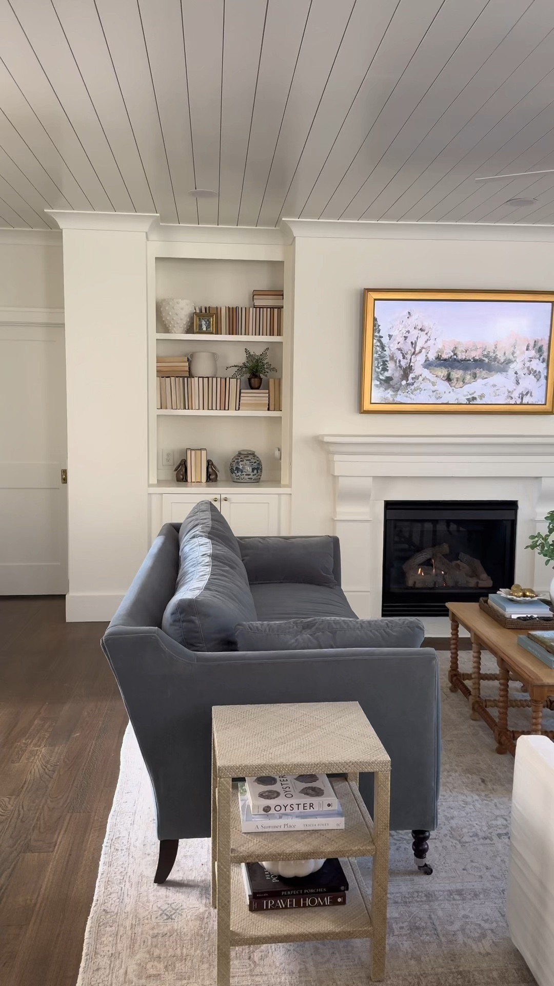 Living room decor here.

Not linked:
Rug- Greenfront vintage rug
Coffee Table - Steven Shell
Oyster bowl - Home Goods
Counterstools- World Market
Dining Table - Celadon
Lamps- Home Goods
Console Table- World Markett
#LTKsalealert #LTKhome 

#LTKVideo