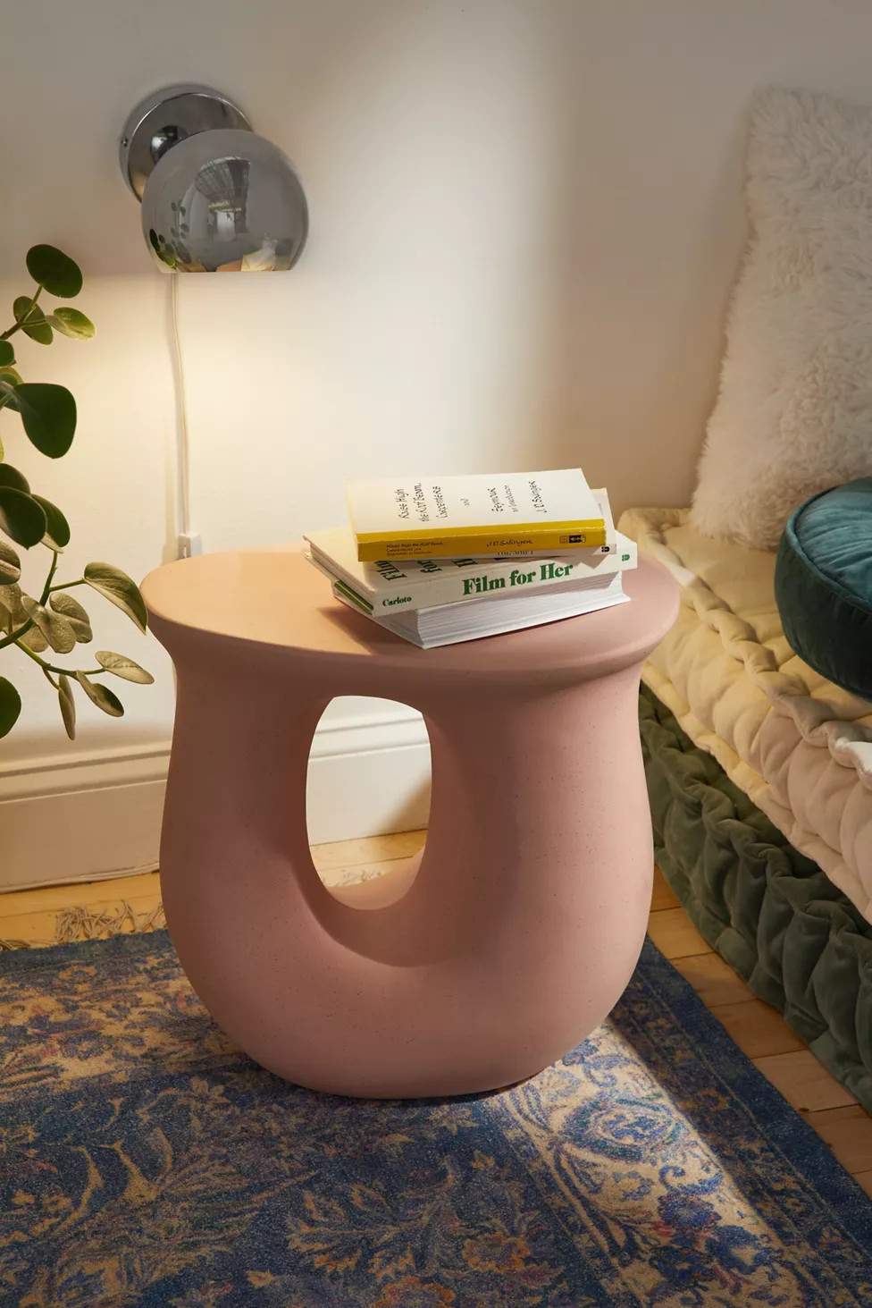 Vera Ceramic Curved Side Table/Nightstand | Urban Outfitters (US and RoW)