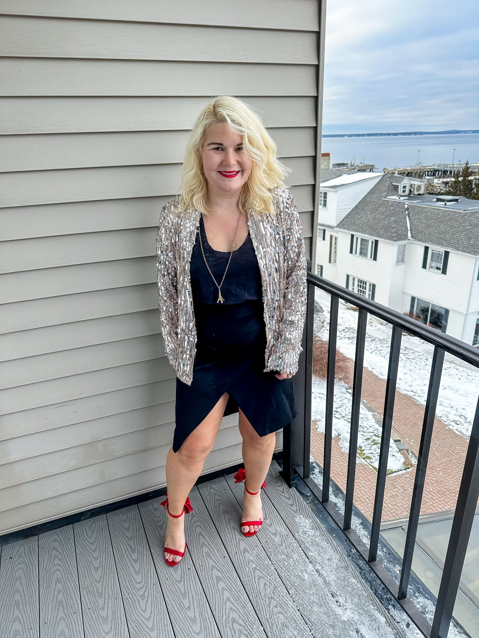 Another great New Years Eve look. Sequins are always a great idea. 

#LTKHoliday #LTKParties #LTKPetite