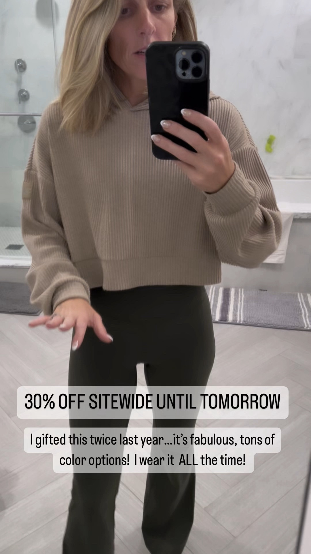 Currently 30% off site wide!  A great gift for your sister-in-law, your sister, or your daughters.  Love this cropped hoodie! 

Active top | work out great | gifts for her 

#IsForHer #Activewear #Hoodie #FallOutfits #GymOutfit #Sweatshirt