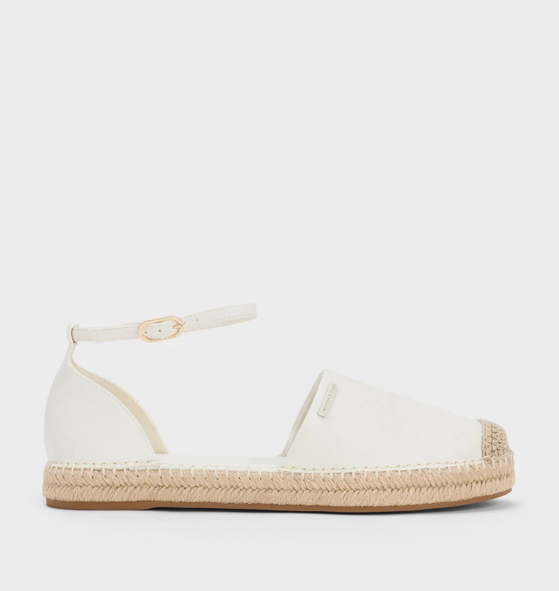espadrilles are giving summer in spain vibe 💃☀️ 

#LTKtravel #LTKsalealert #LTKfindsunder50
