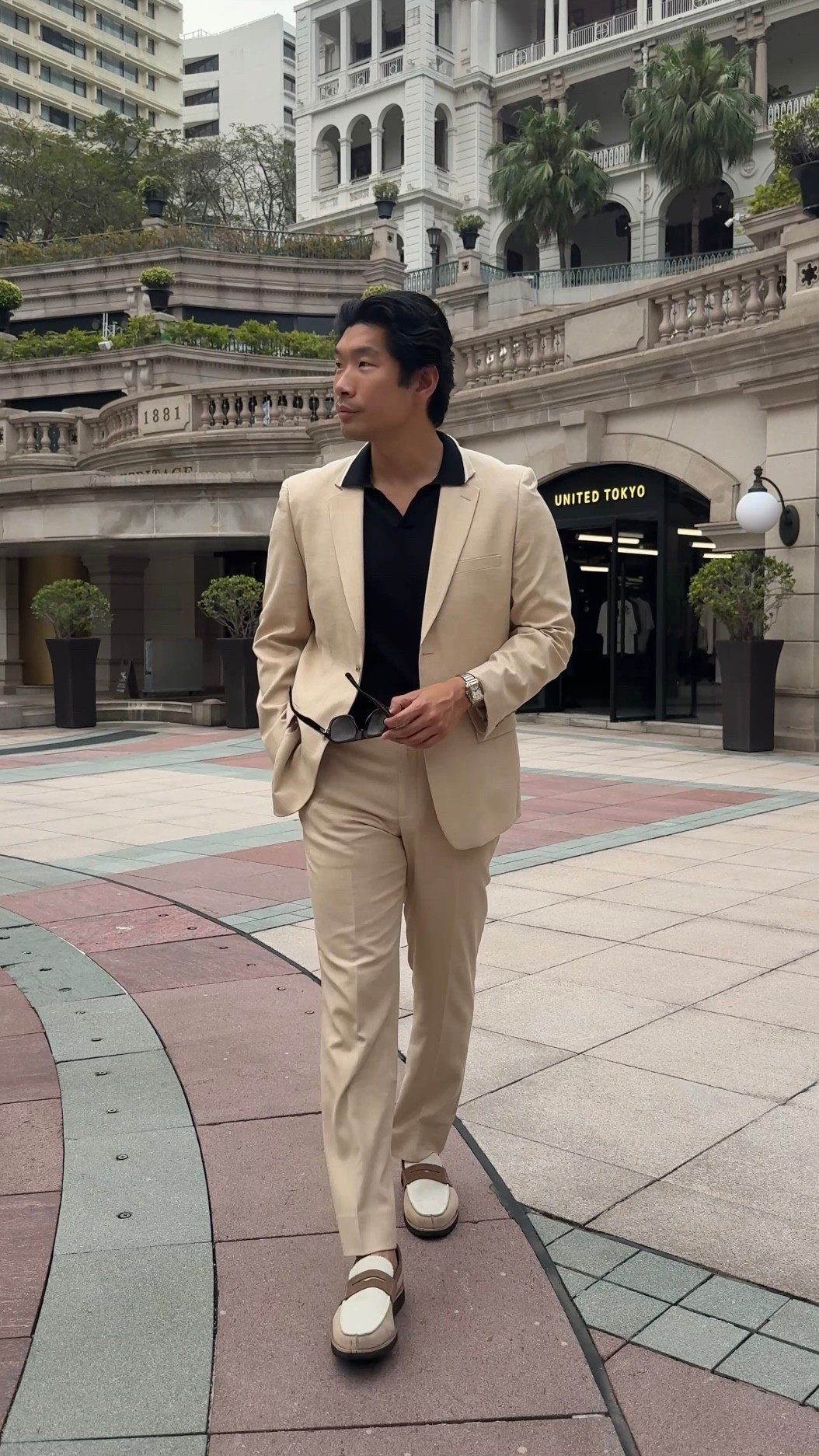 Spring linen suit outfit idea for men 

#LTKTravel #LTKMens #LTKootd